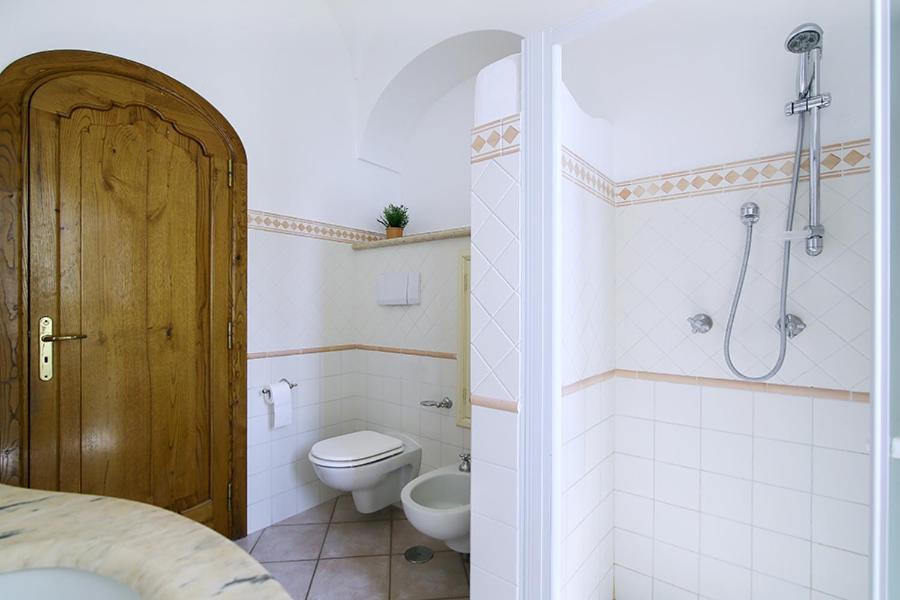 Double Room With Balcony And Sea View photo 2