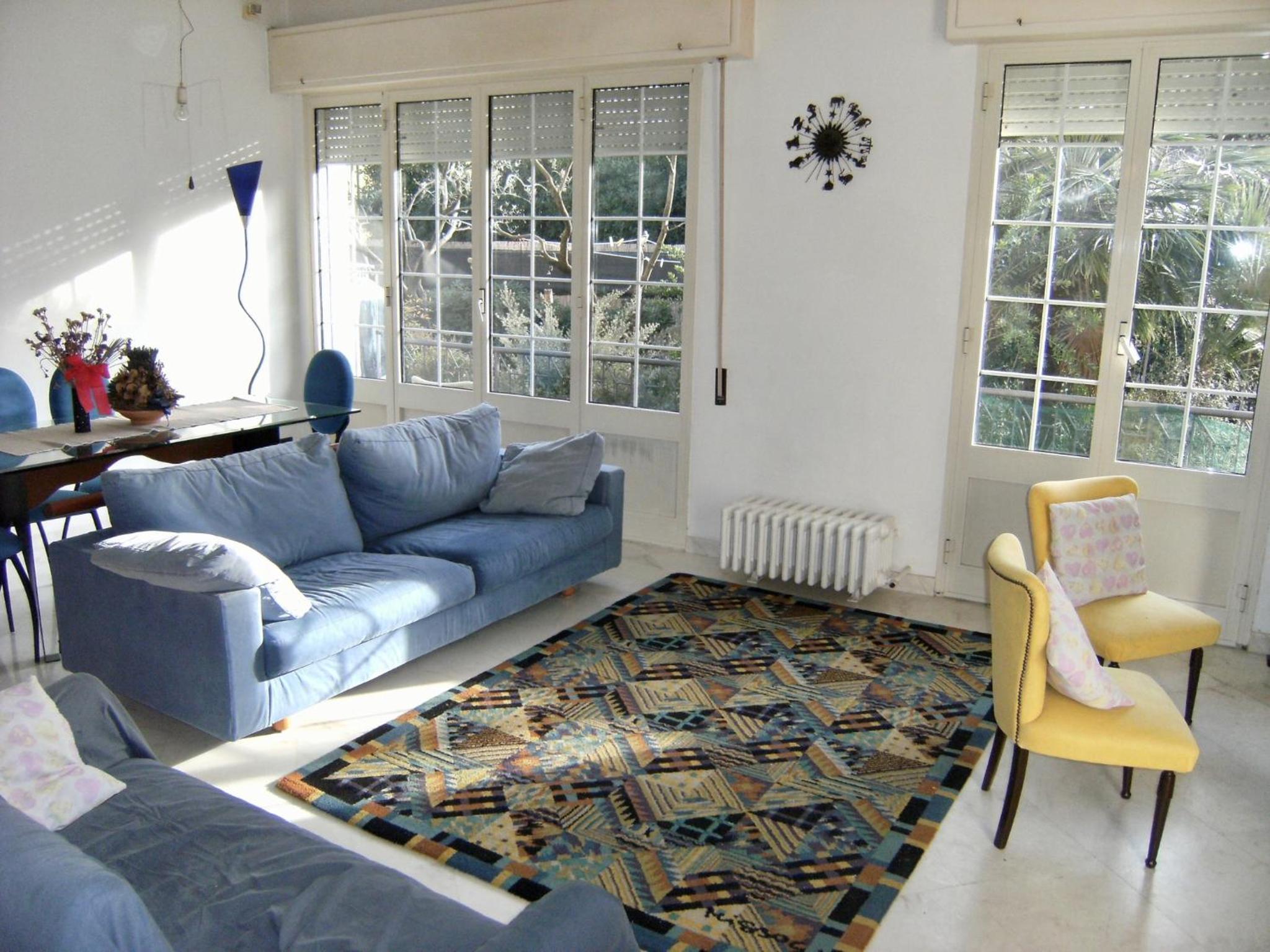 Apartment photo 1