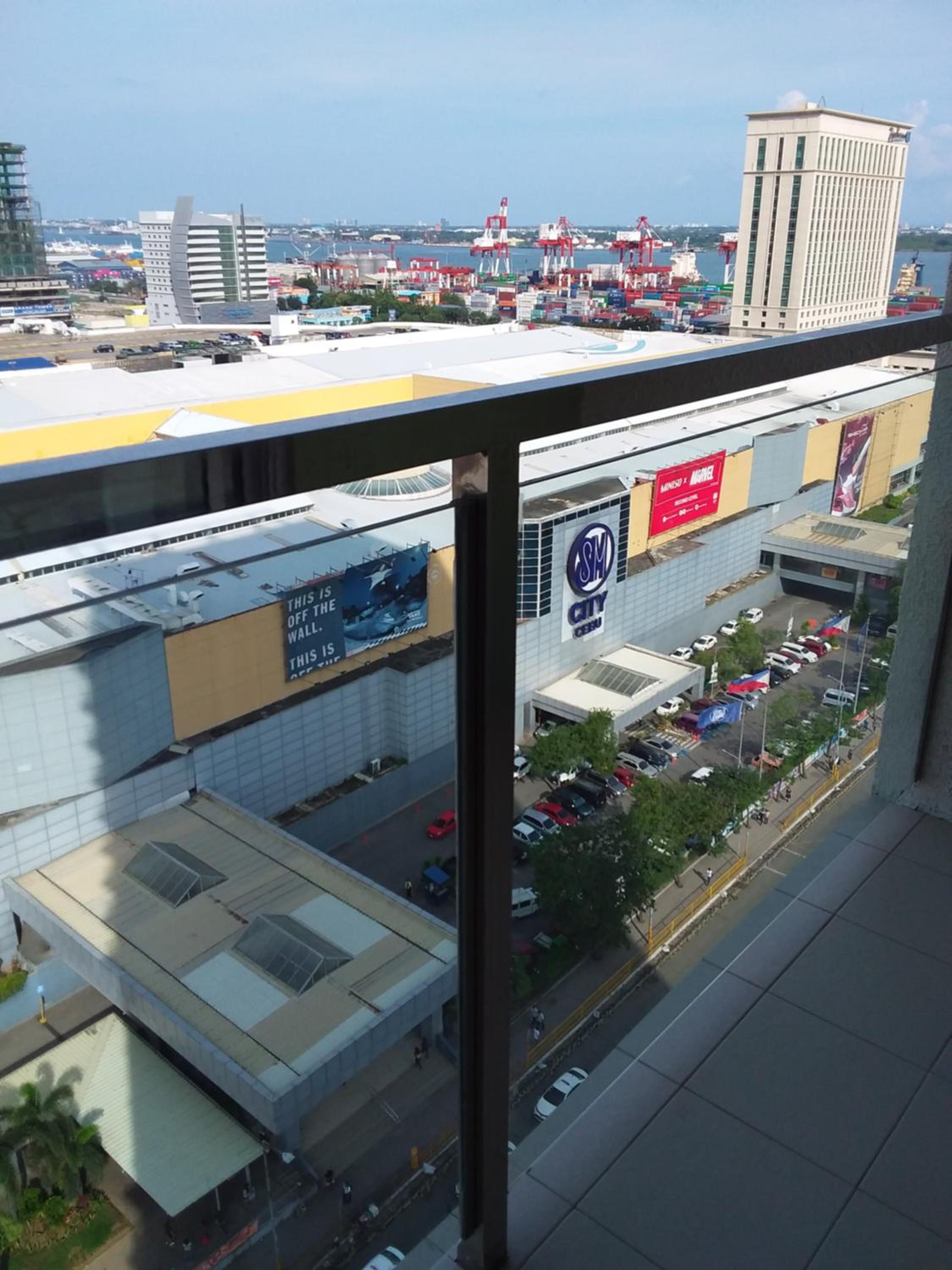 Studio with Balcony - Photo 30