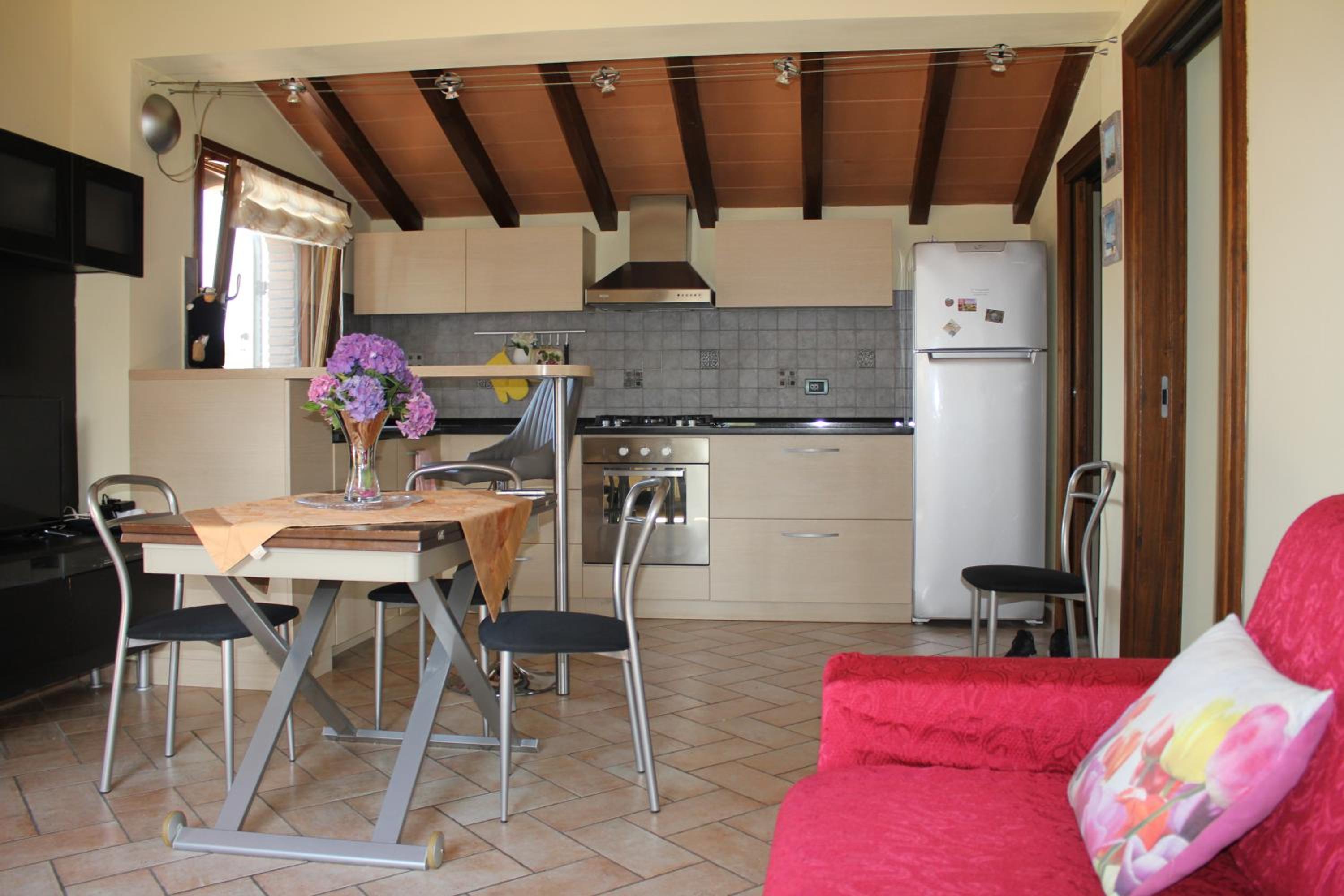 Apartment - Ground Floor photo 2