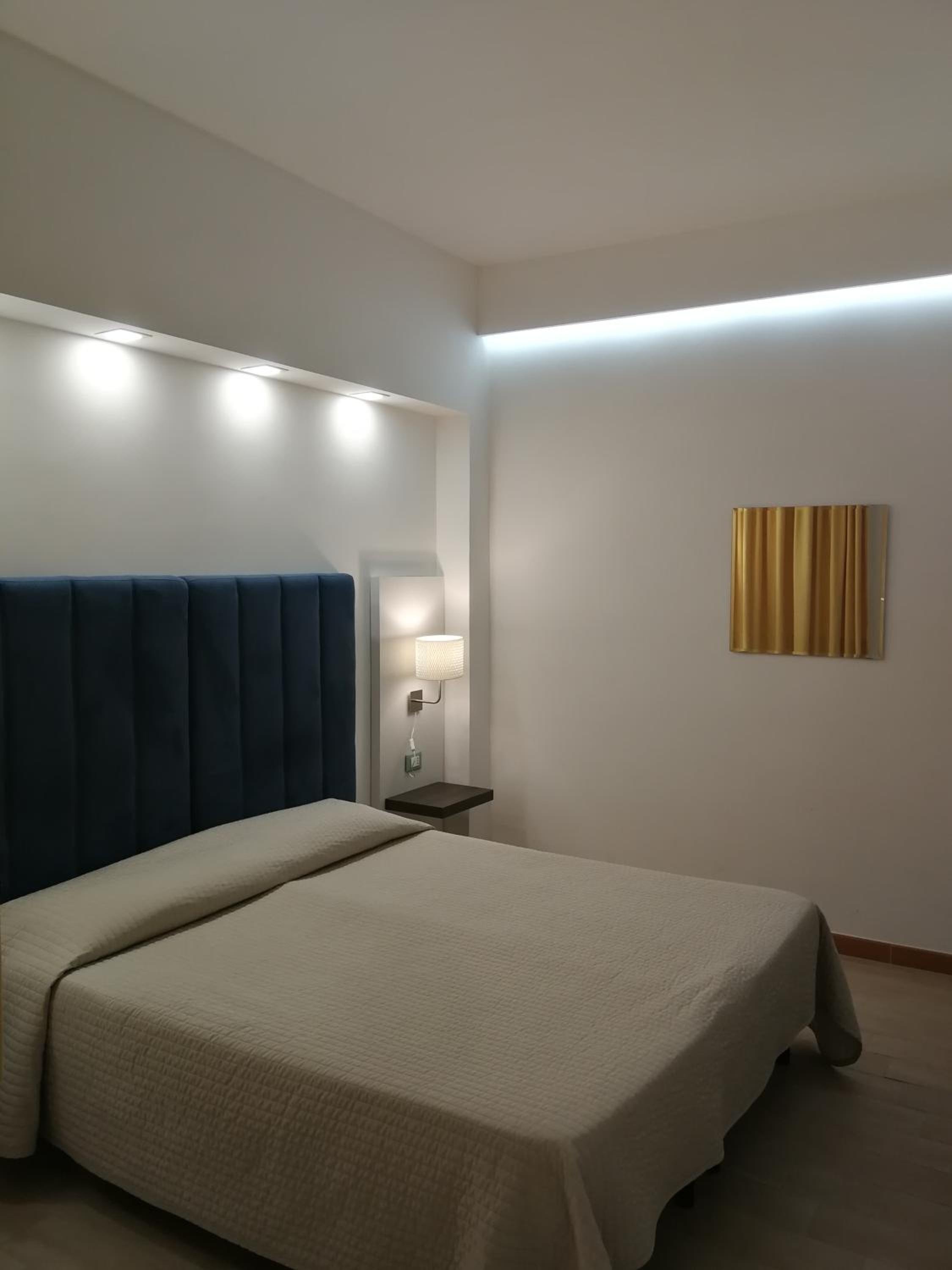 Quarto Duplo Econômico com Vista para o Pátio Interno
