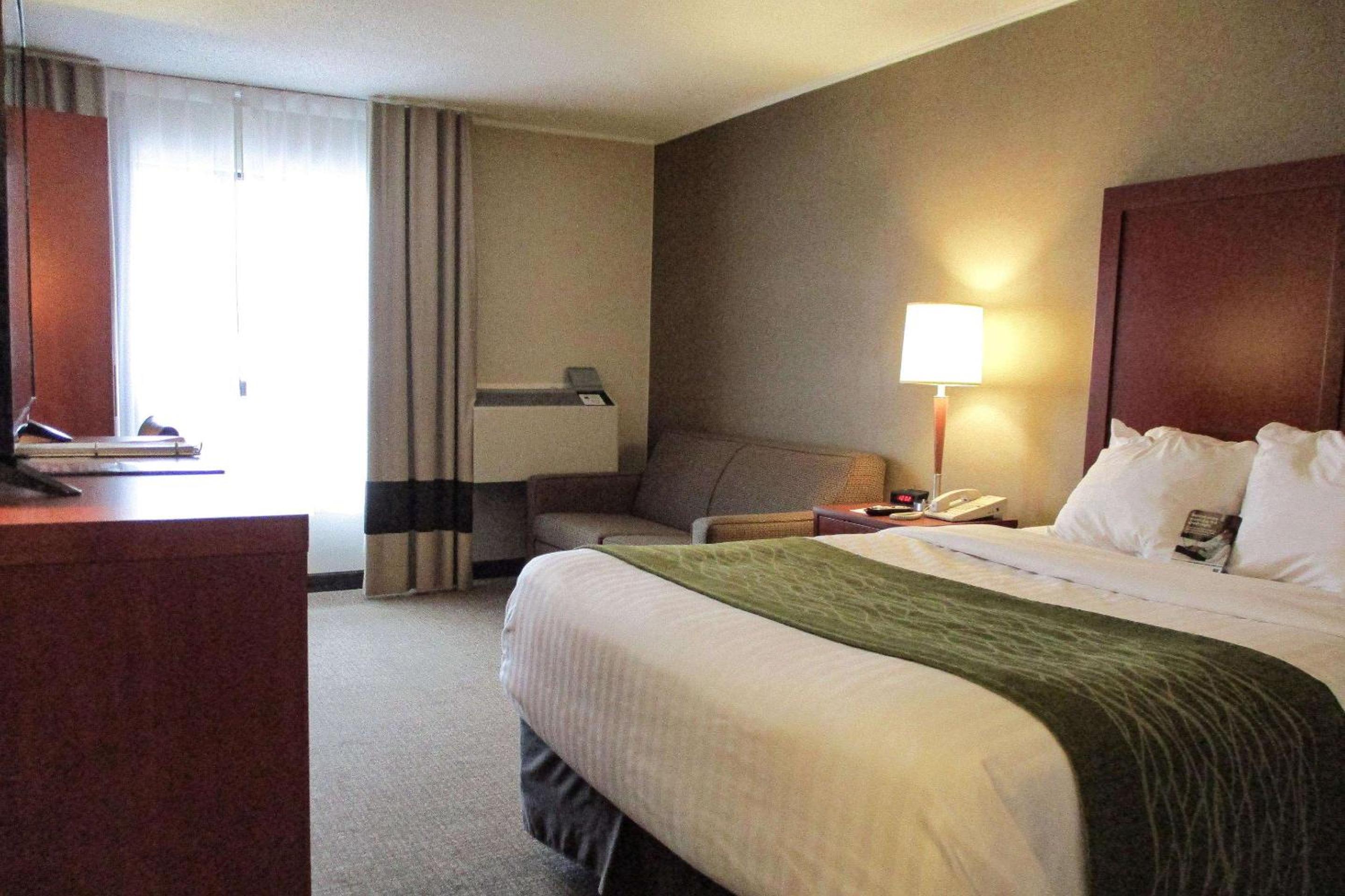 Comfort Care Queen Room - Non-Smoking - Photo 2