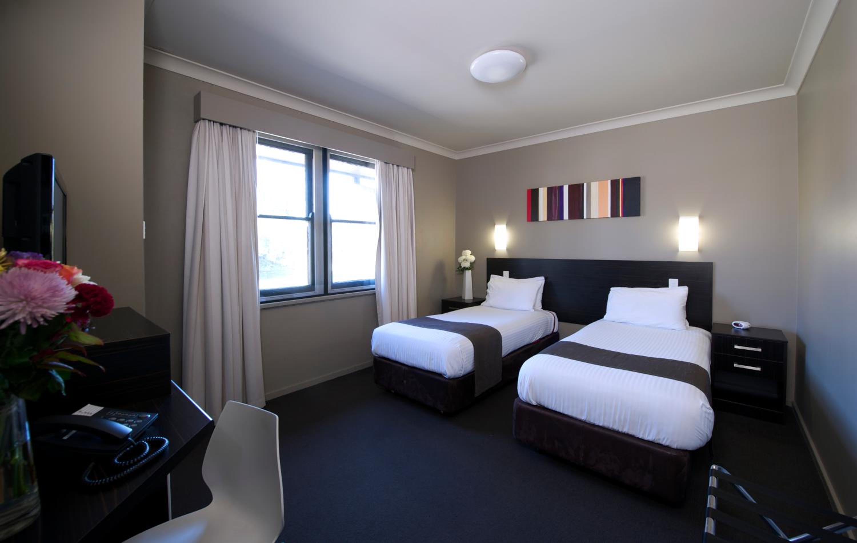 Deluxe Twin Room photo 2