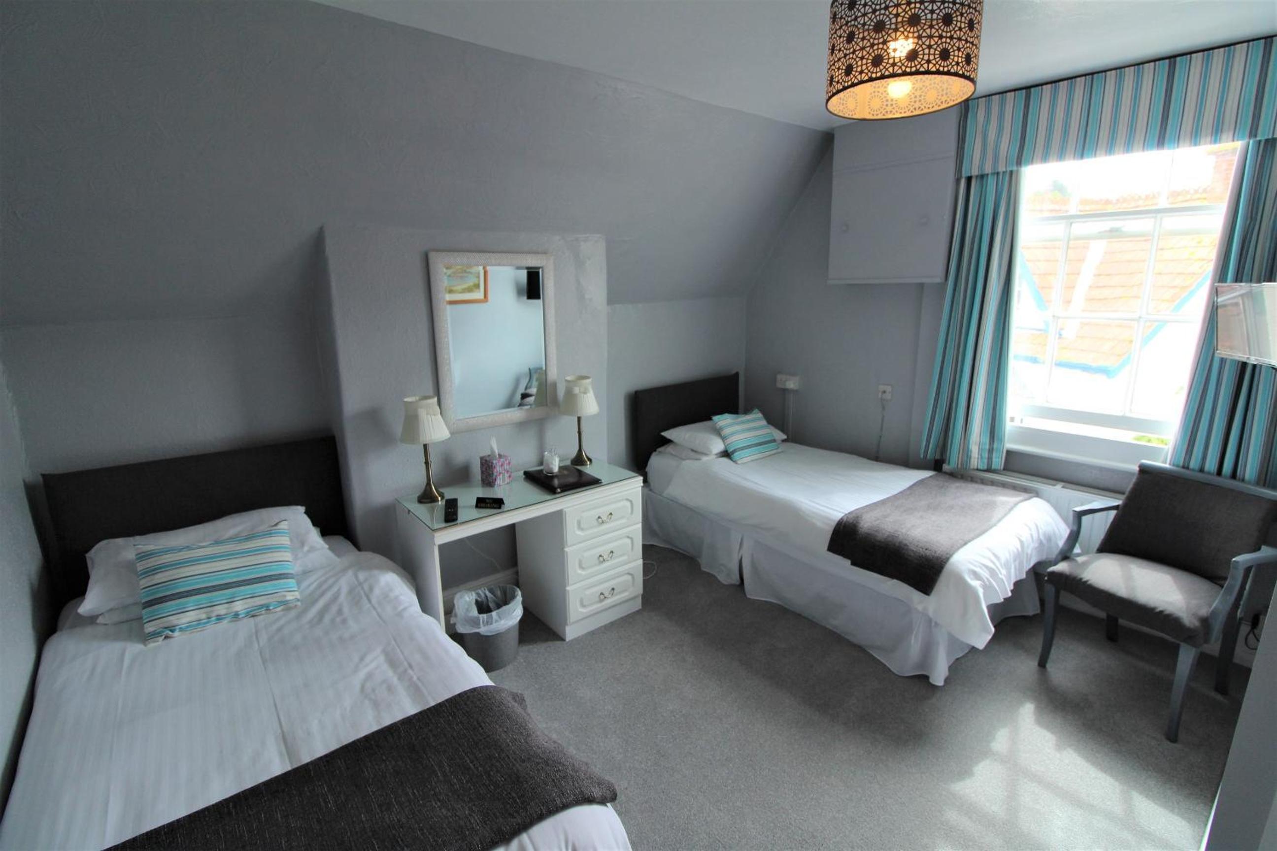 Double or Twin Room - Photo 1