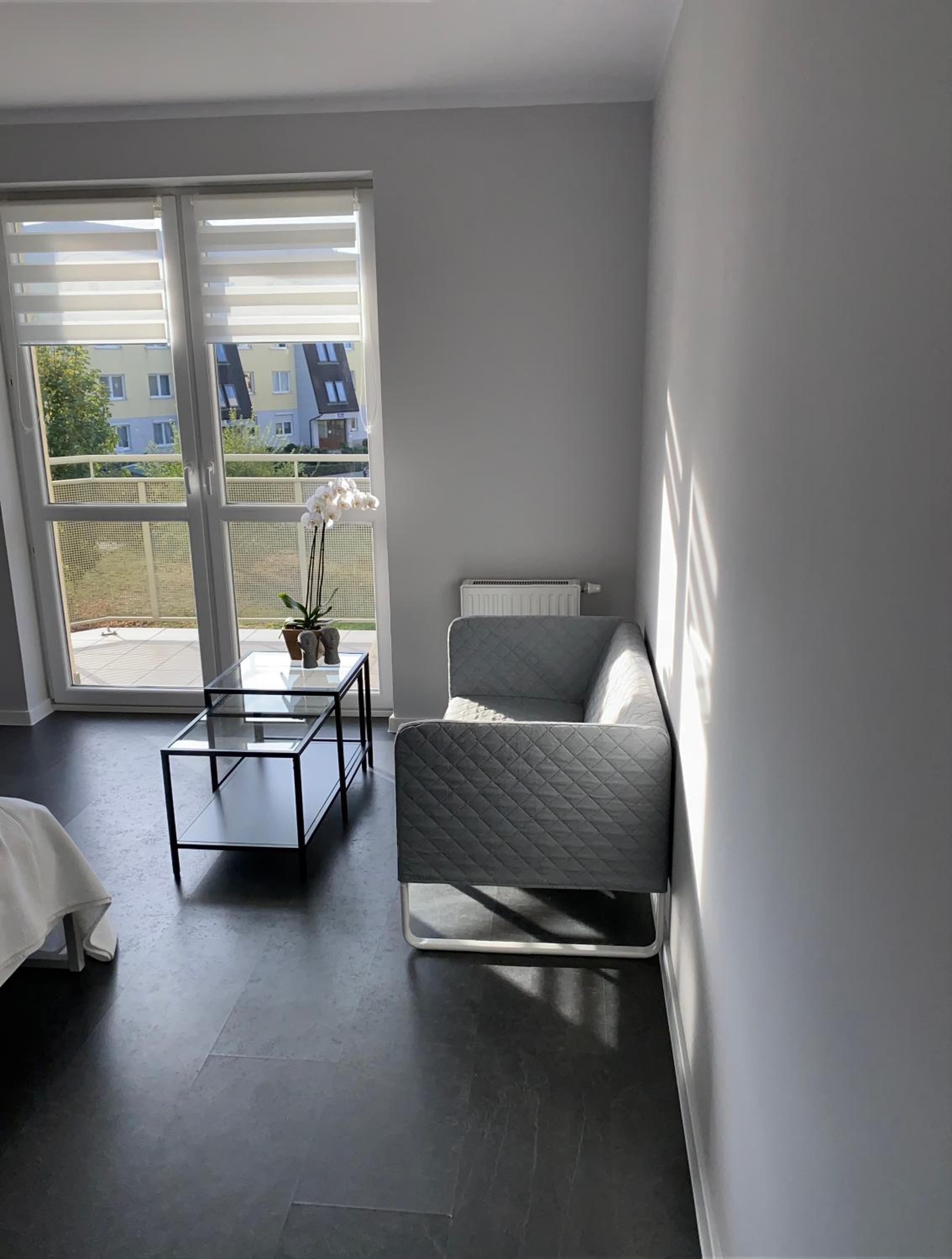 Studio Apartment - Photo 9