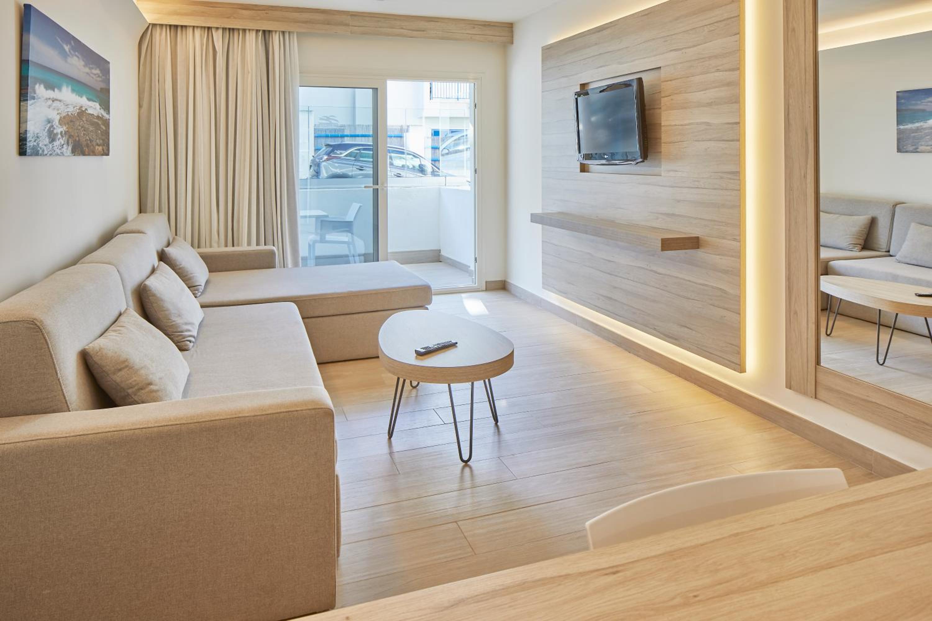 Suite Ground Floor  - Photo 5