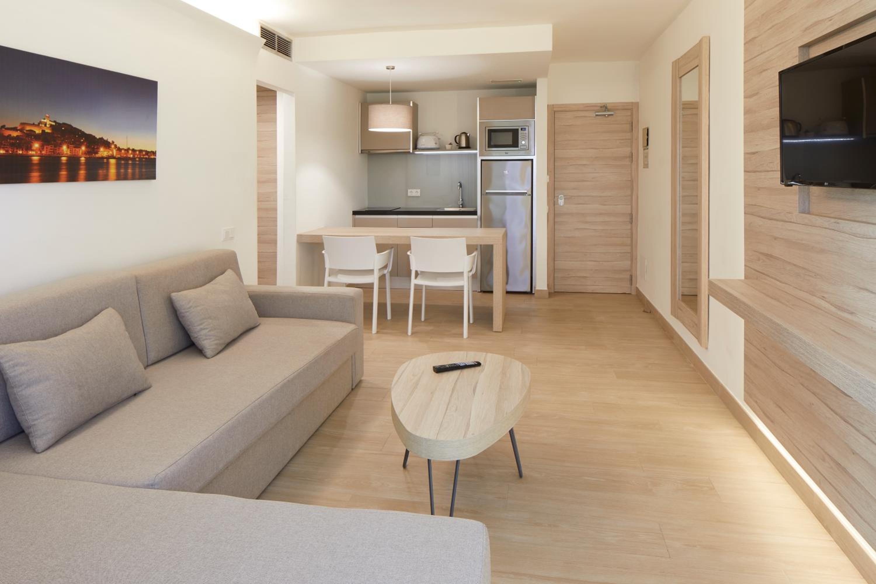 Suite with Lateral Sea View - Photo 3