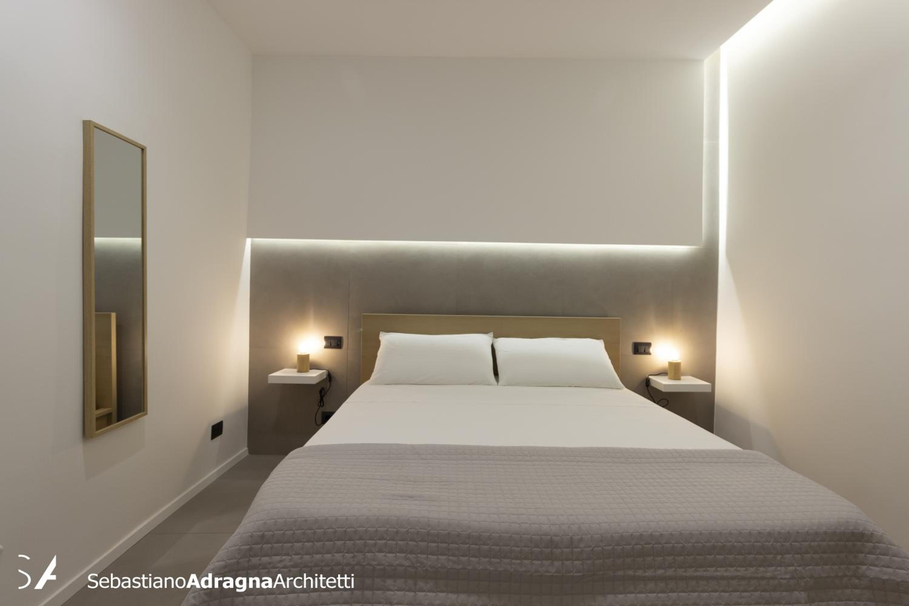 Standard Double Room - Photo 1