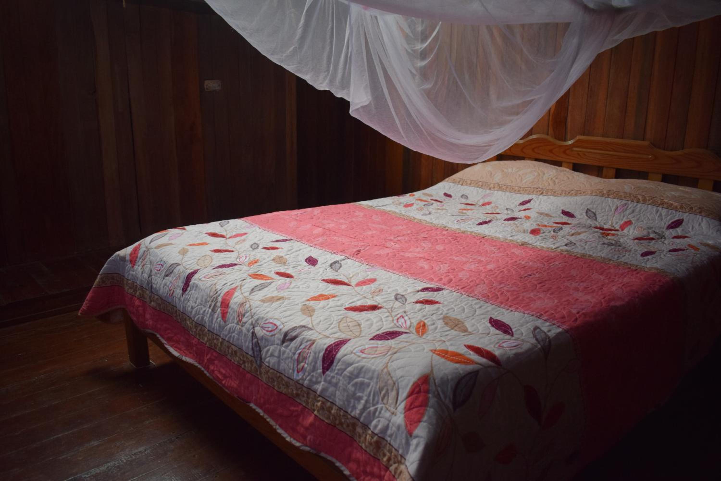 Standard Double Room with Shared Bathroom photo 3