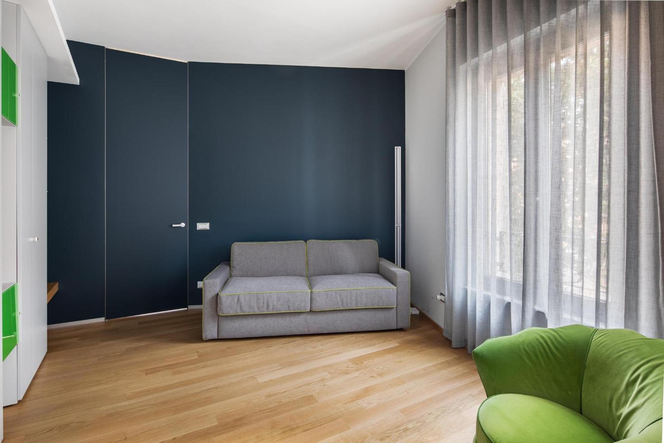 Apartment - Photo 2