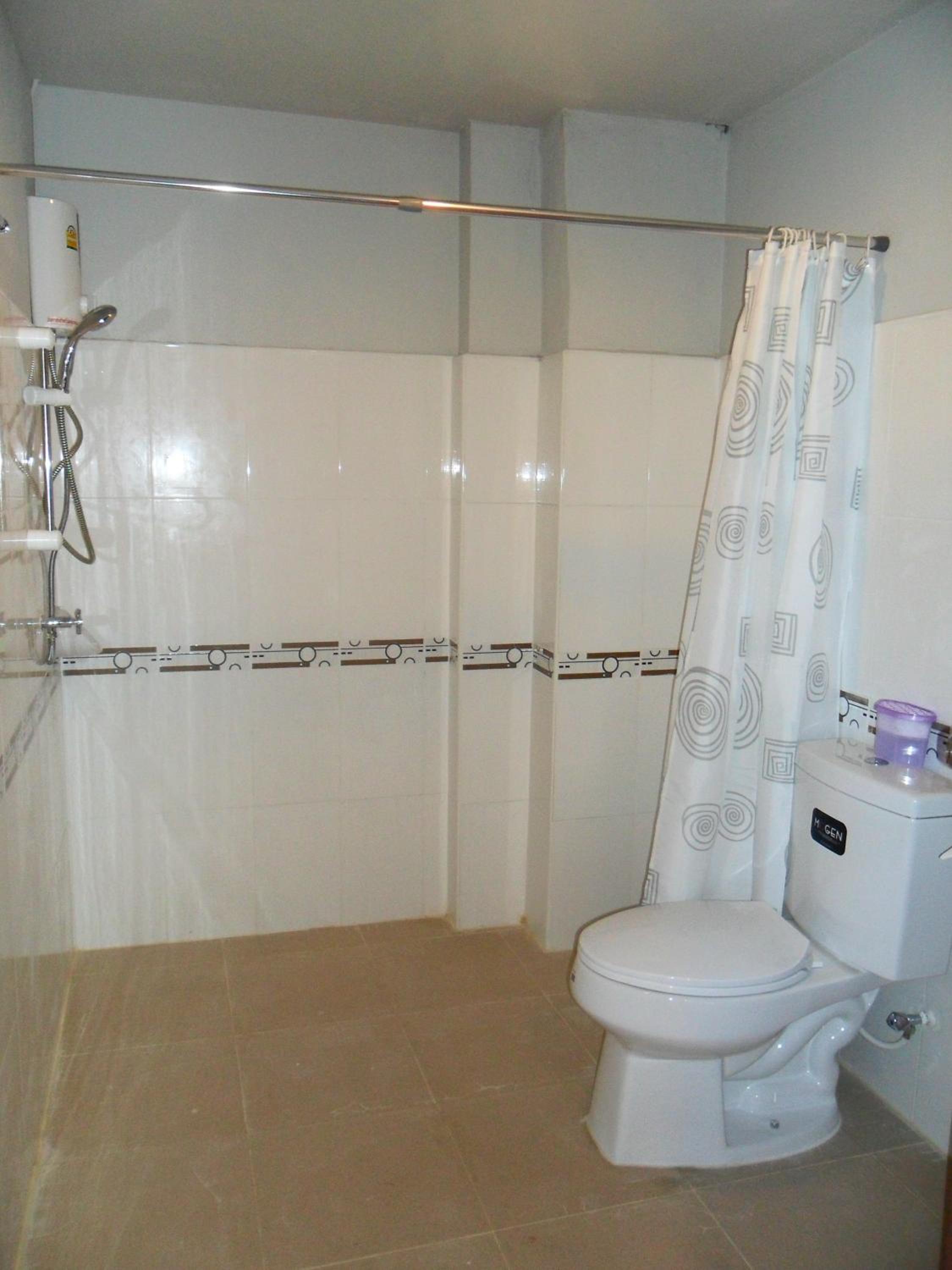 Standard Twin Room photo 3