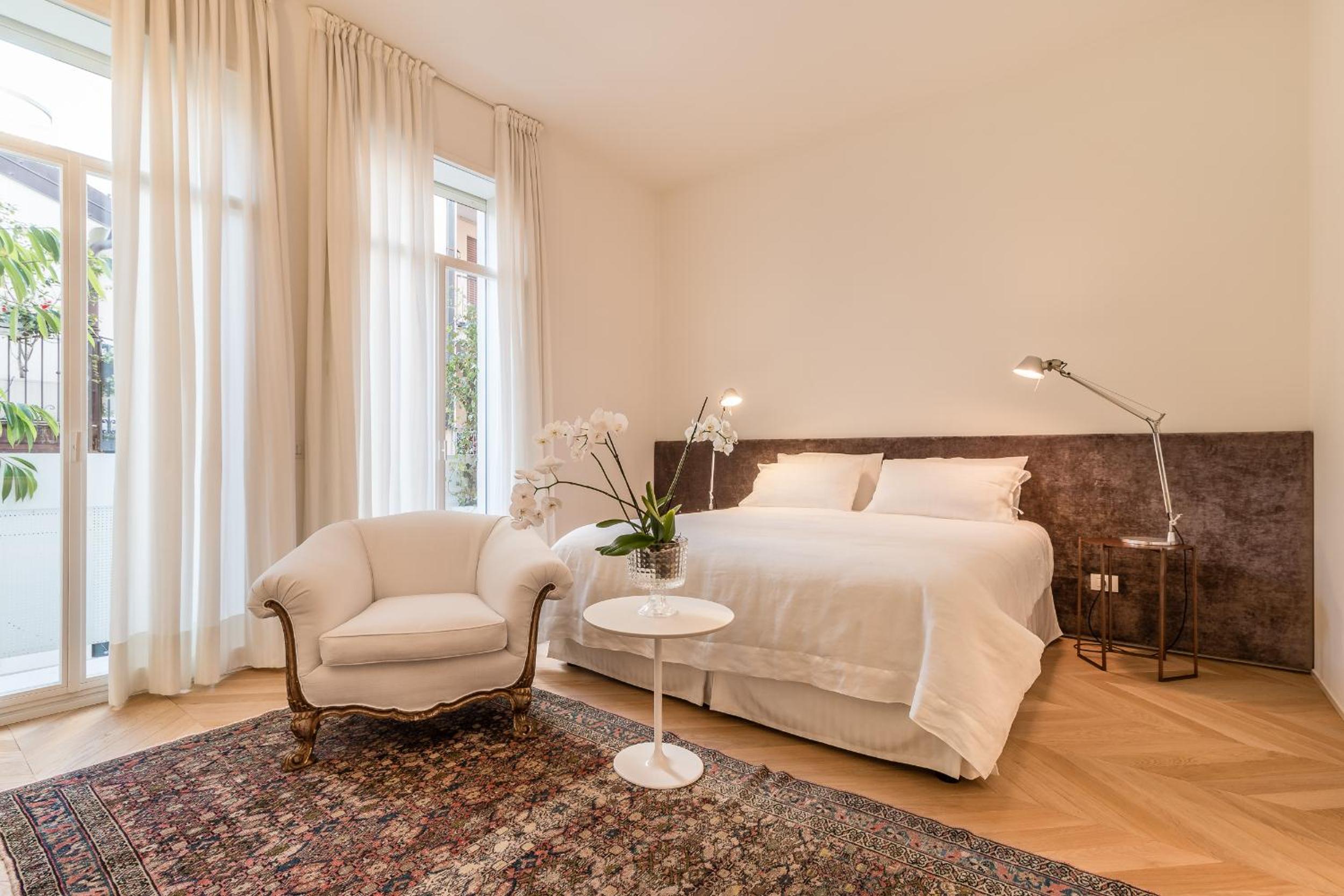 Deluxe Double or Twin Room photo 1