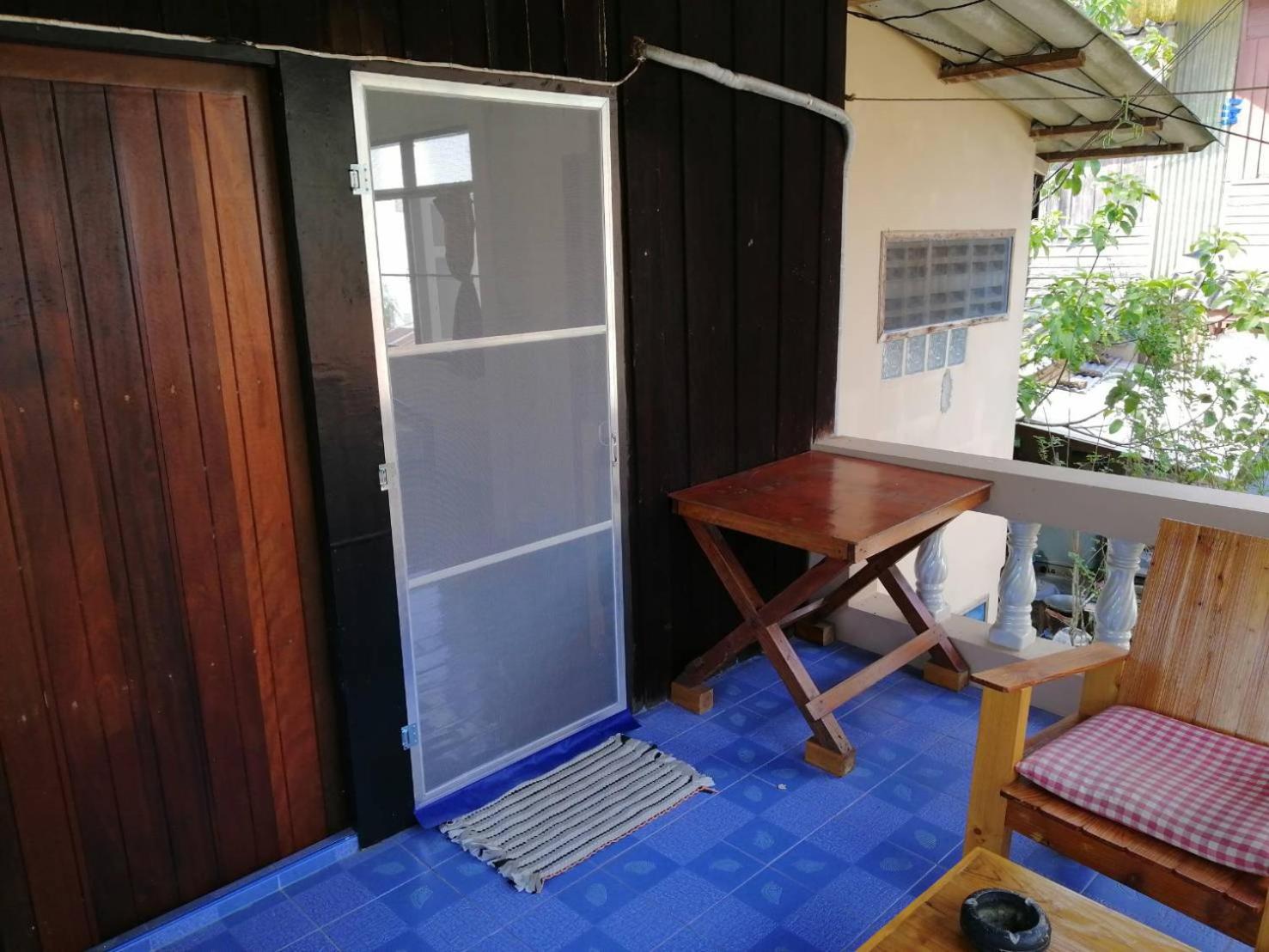 Double Room with Balcony - Photo 6
