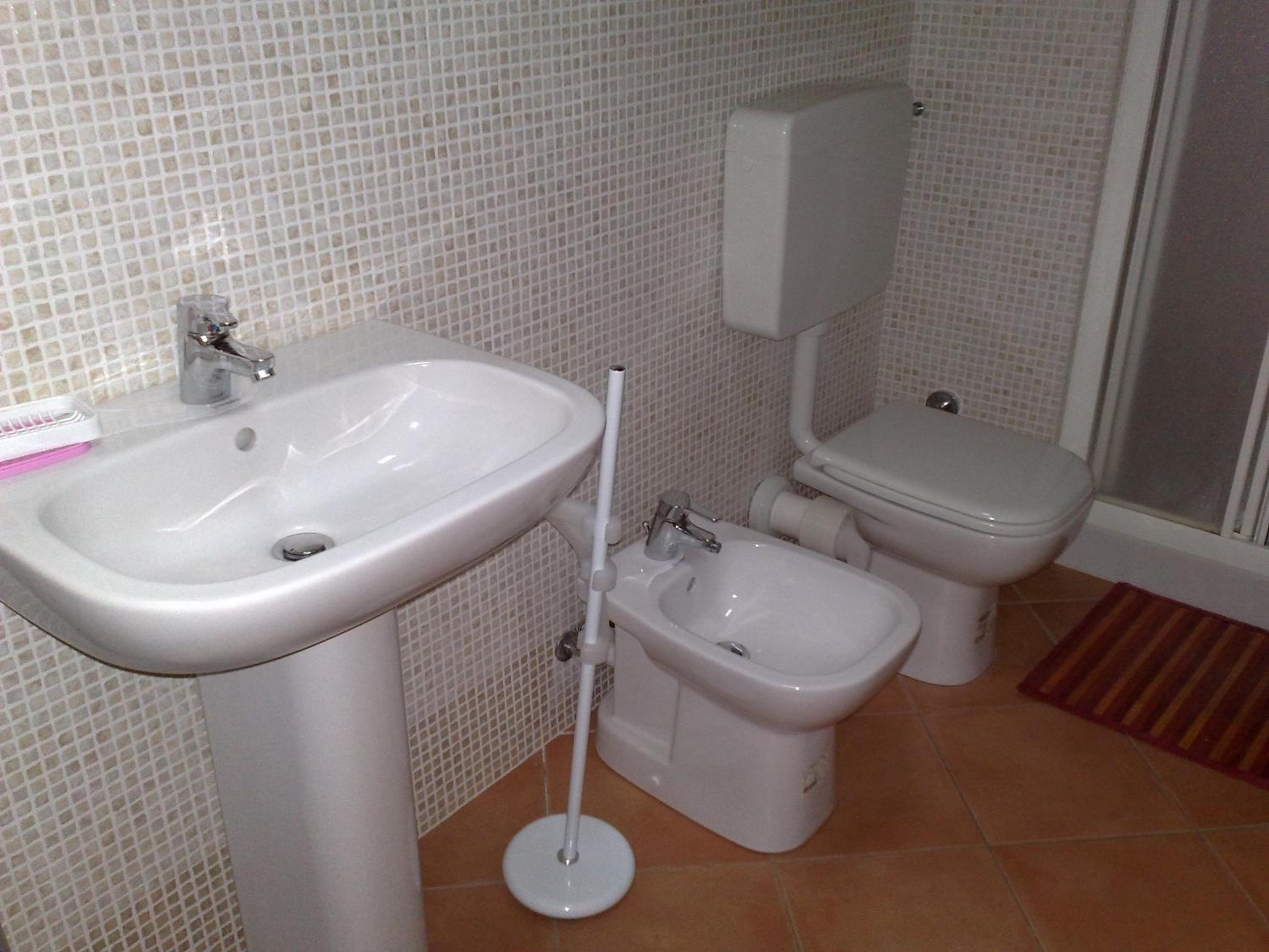 Double or Twin Room photo 3
