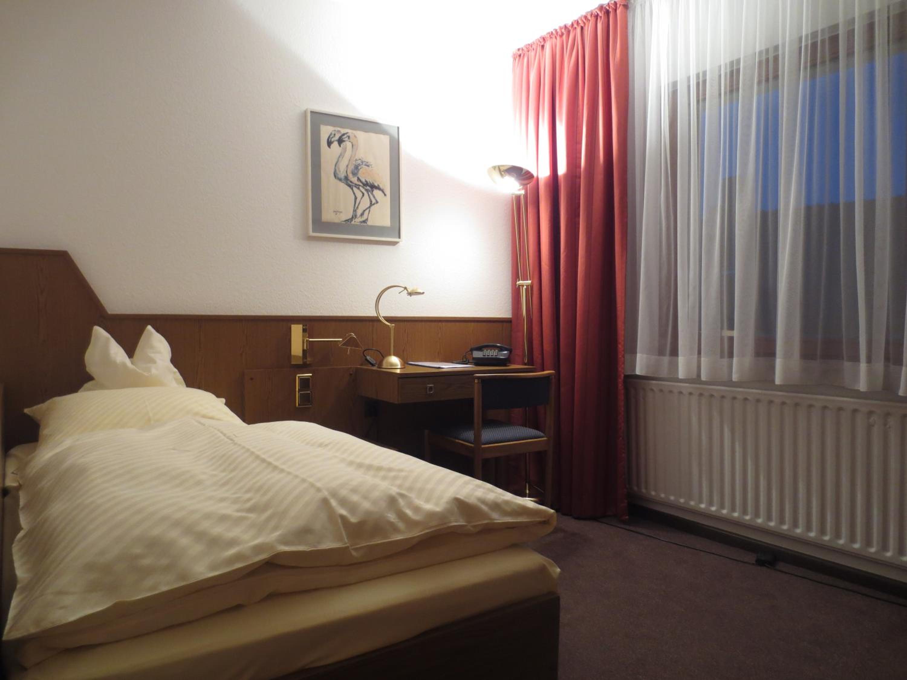 Single Room photo 3