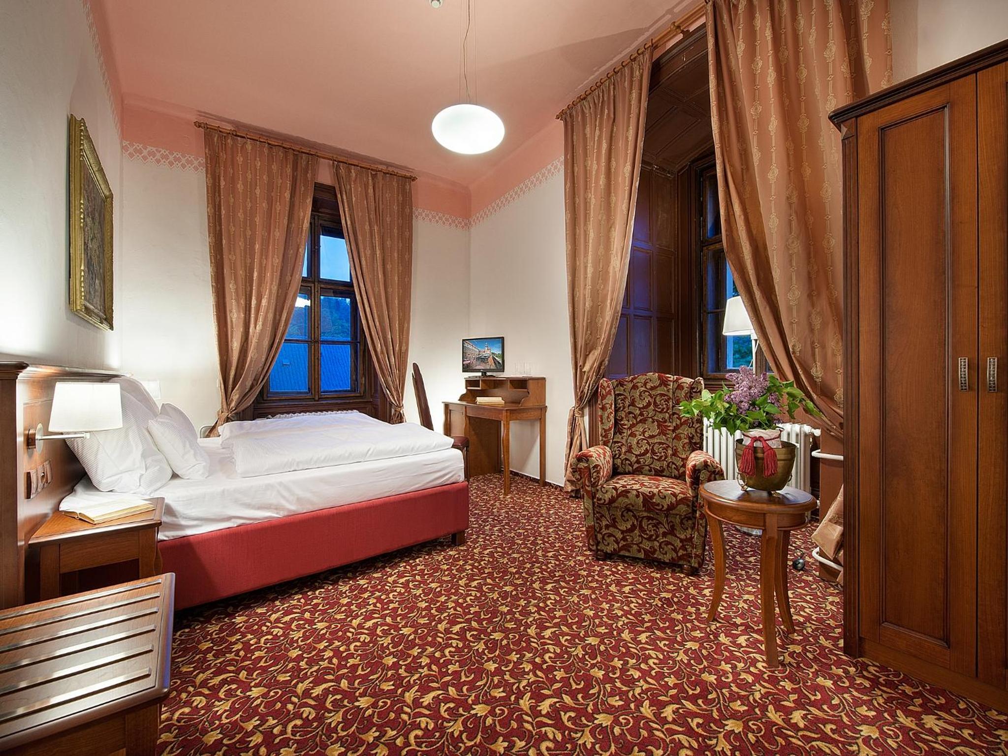 Double or Twin Room with View