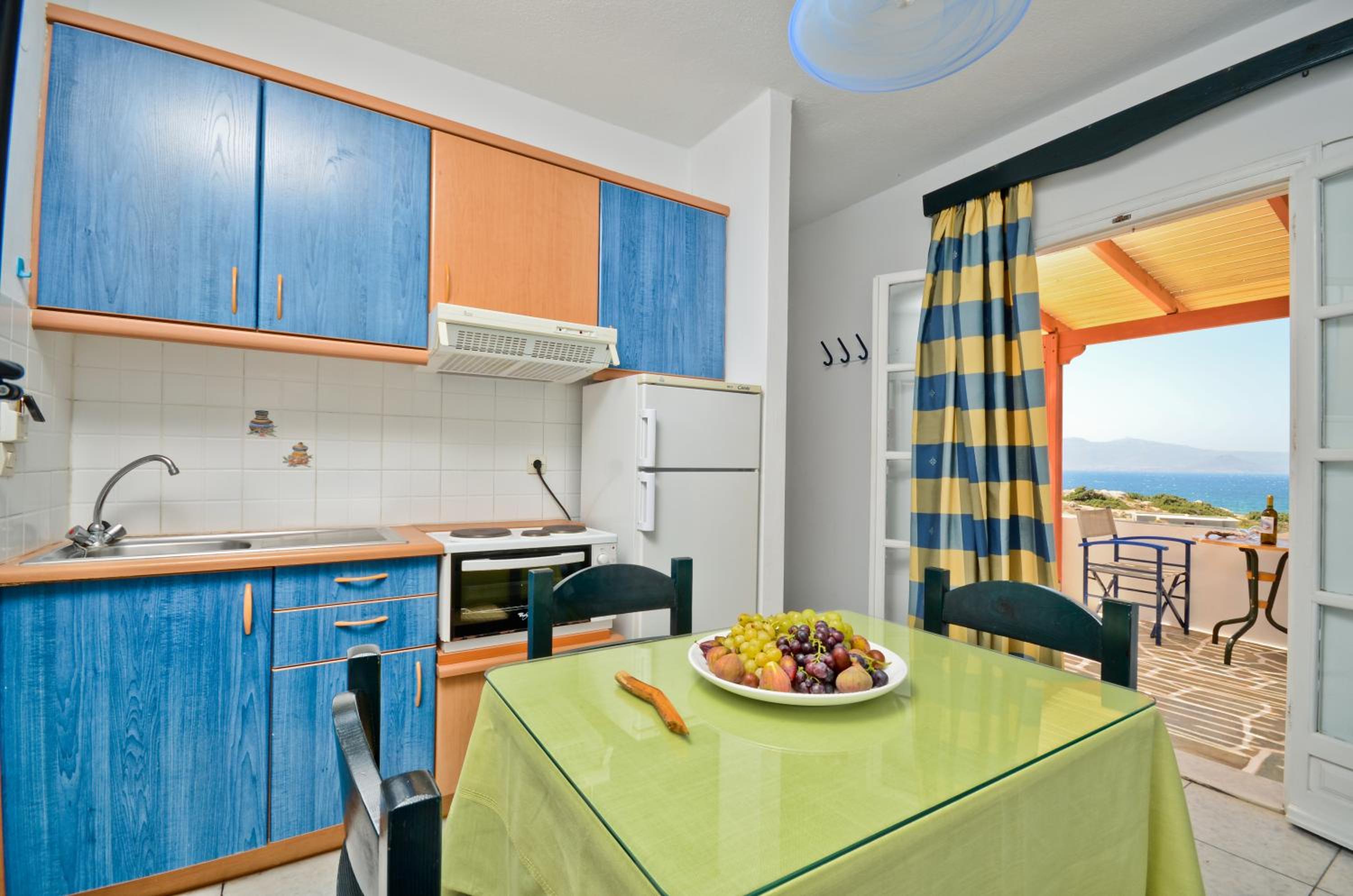 1-Bedroom Apartment with Sea view ( 3 Adults) photo 3