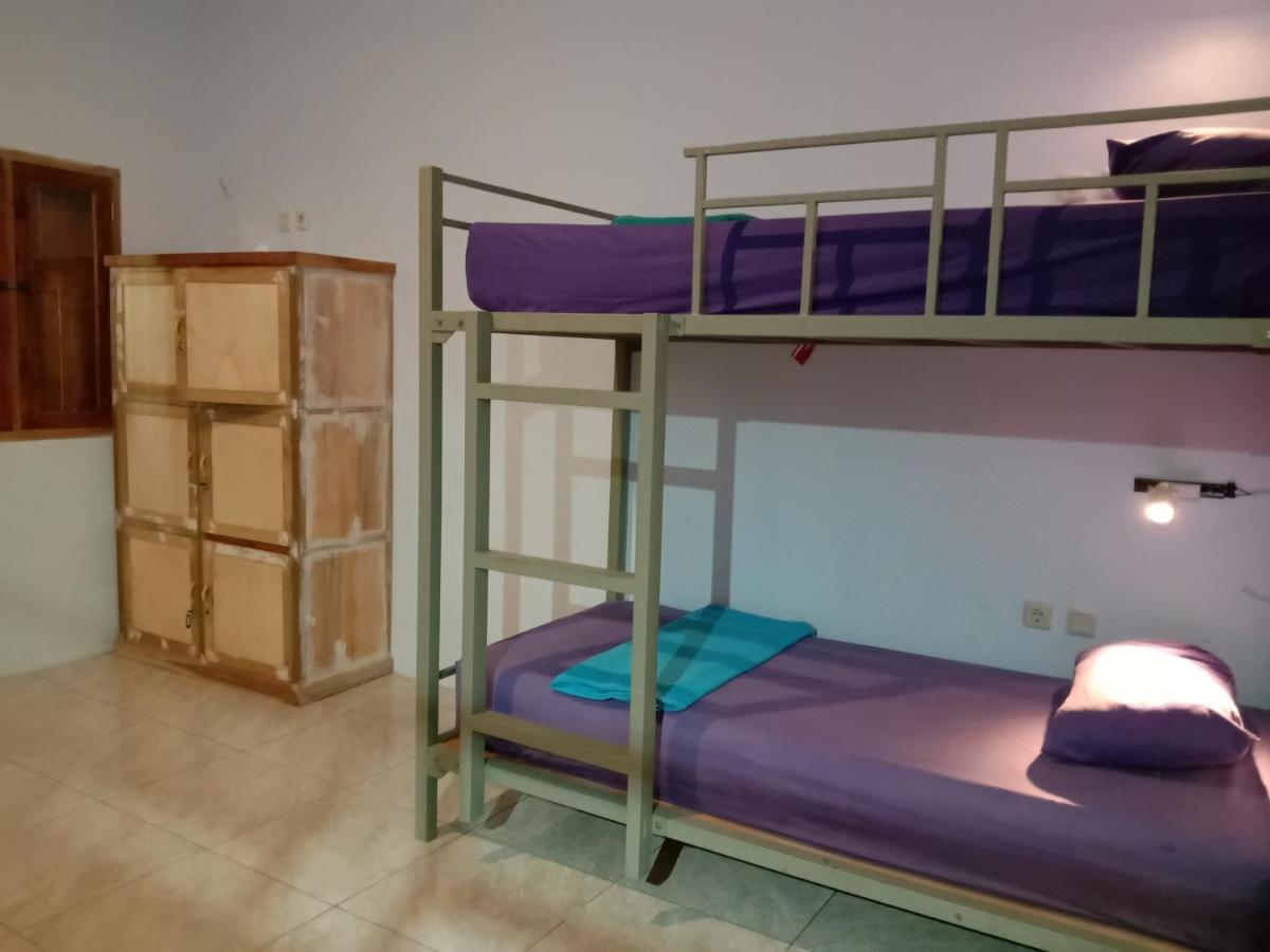 Single Bed in Mixed Dormitory Room photo 1