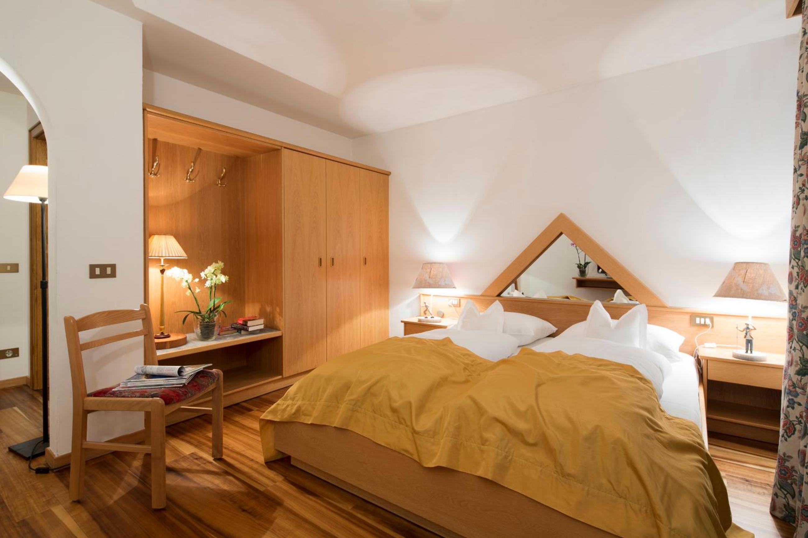 Double Room with Balcony - Photo 4