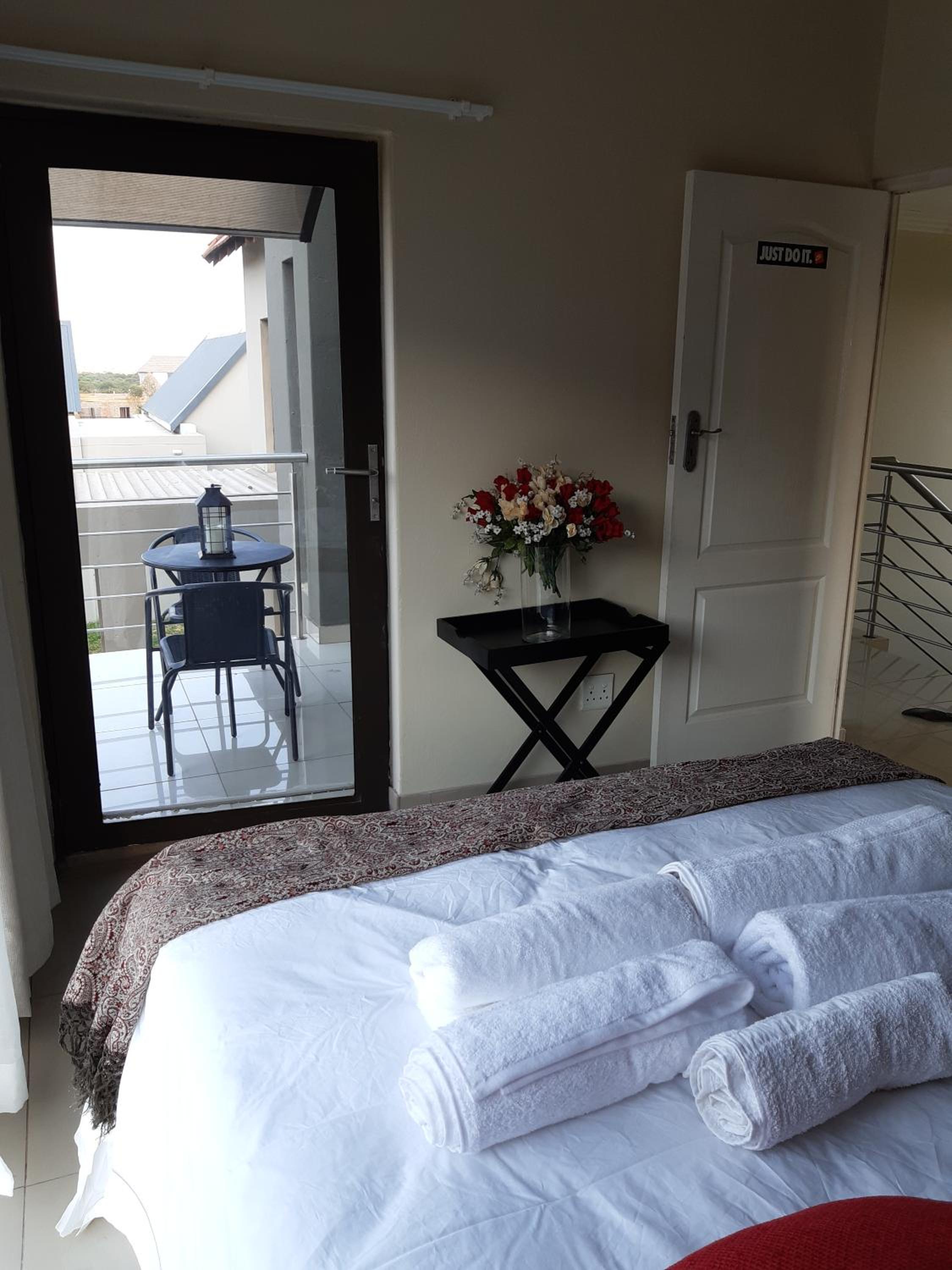 Three-Bedroom House - Photo 20