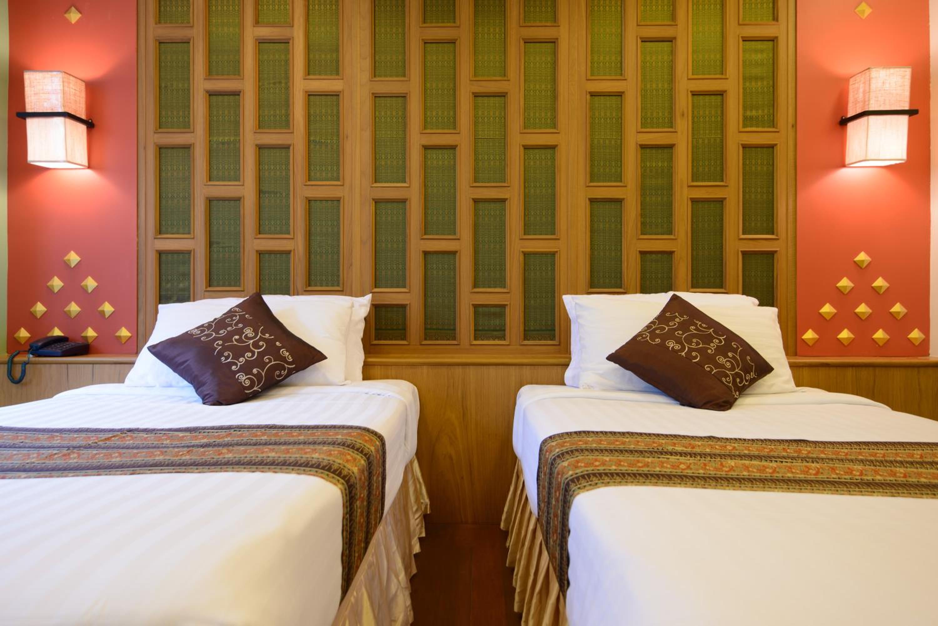 Grand Deluxe Twin Room photo 2