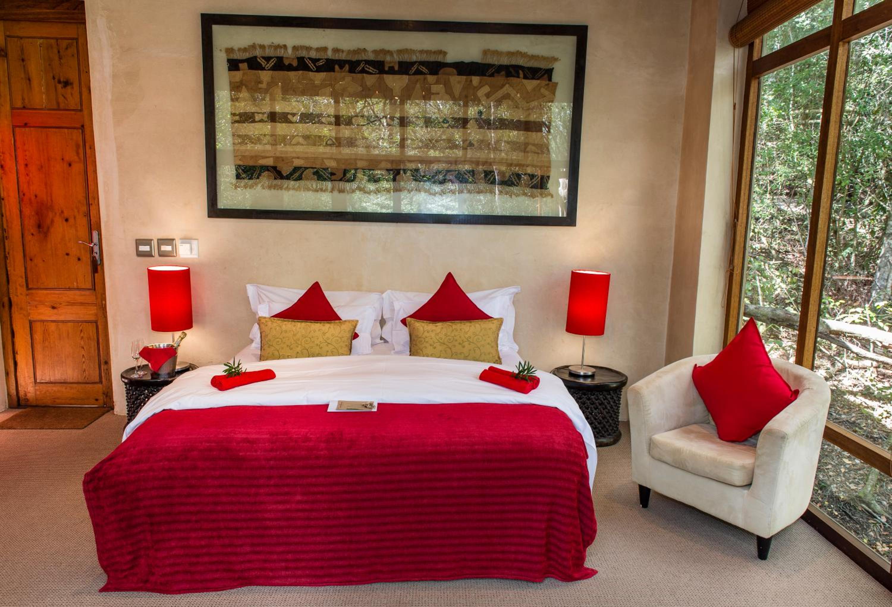 Deluxe Double Room with Balcony - Photo 4