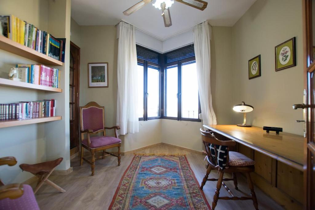 Villa photo 2
