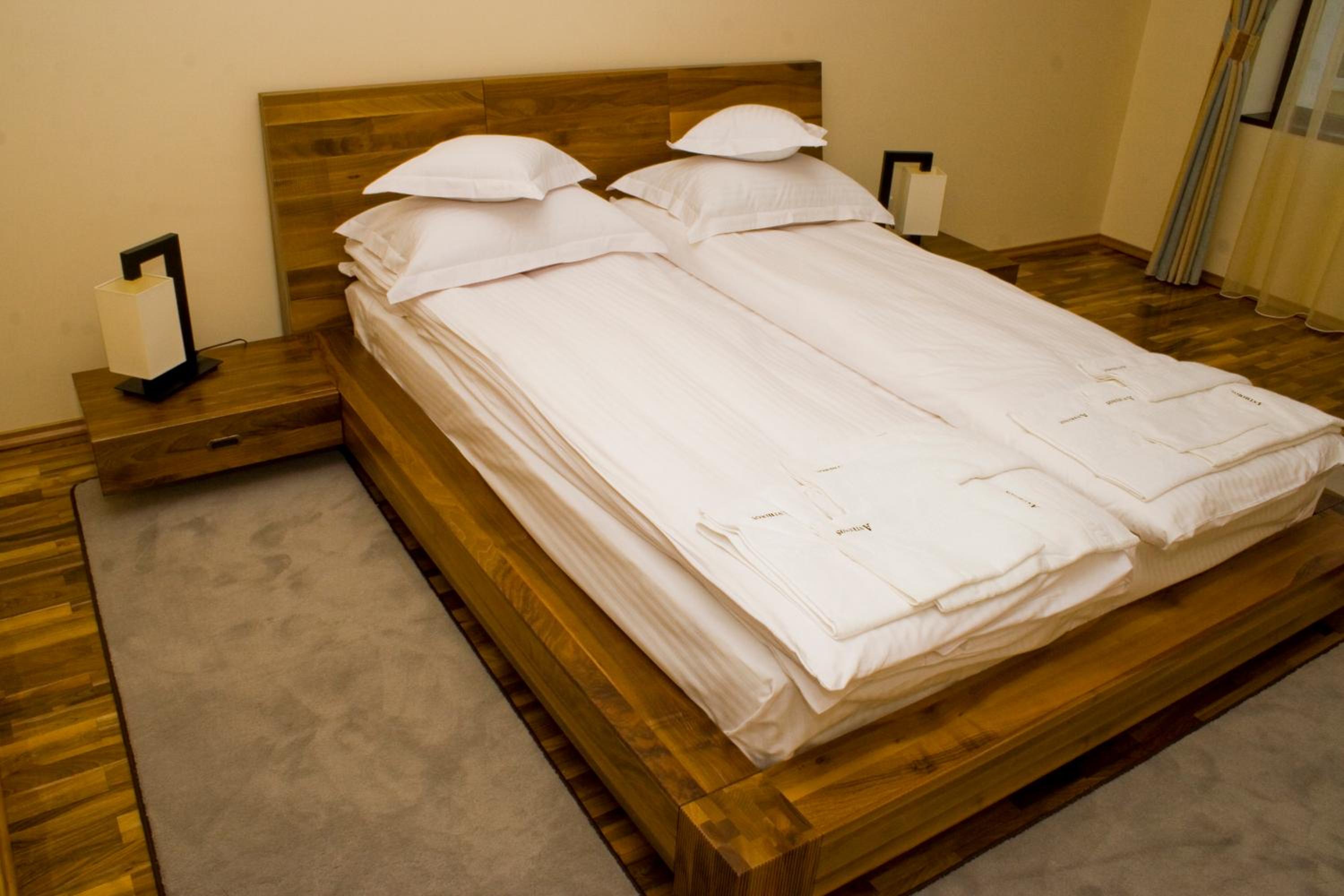 Two-Bedroom Suite (4 Adults)