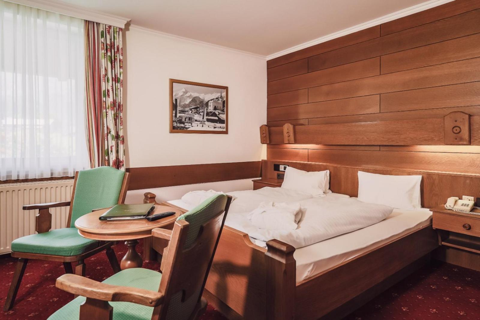 Economy Double Room photo 1