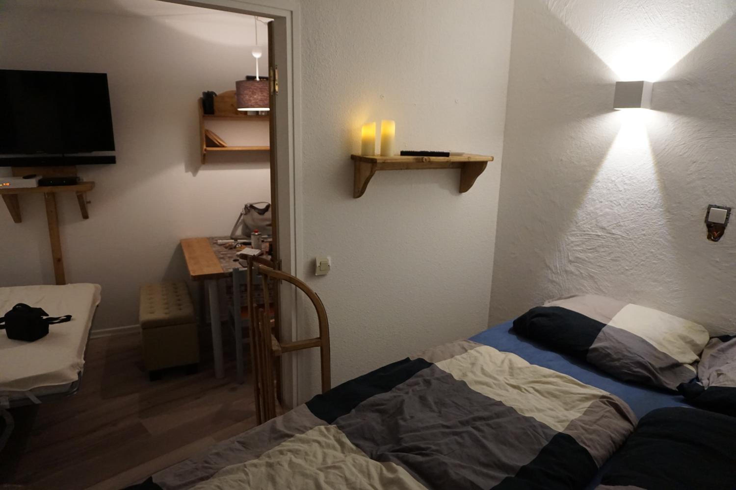 One-Bedroom Apartment - Photo 8
