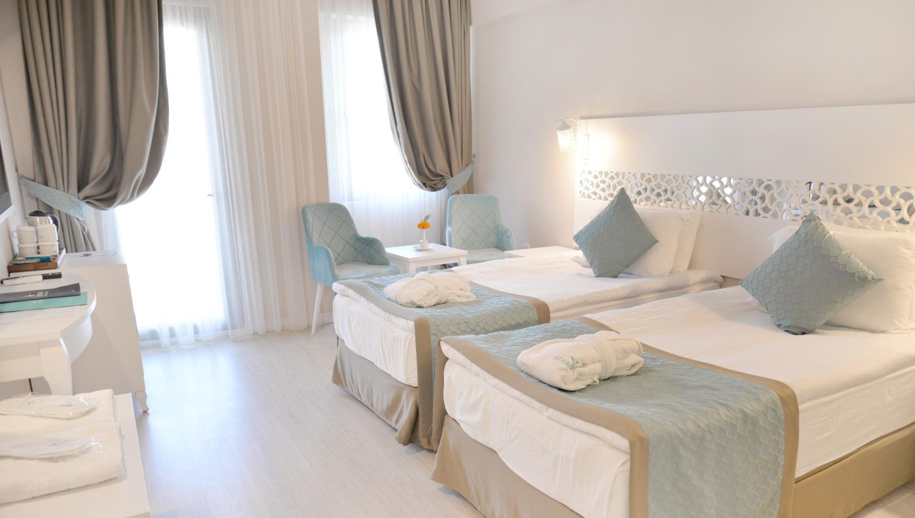 Standard Double Room - Photo 4