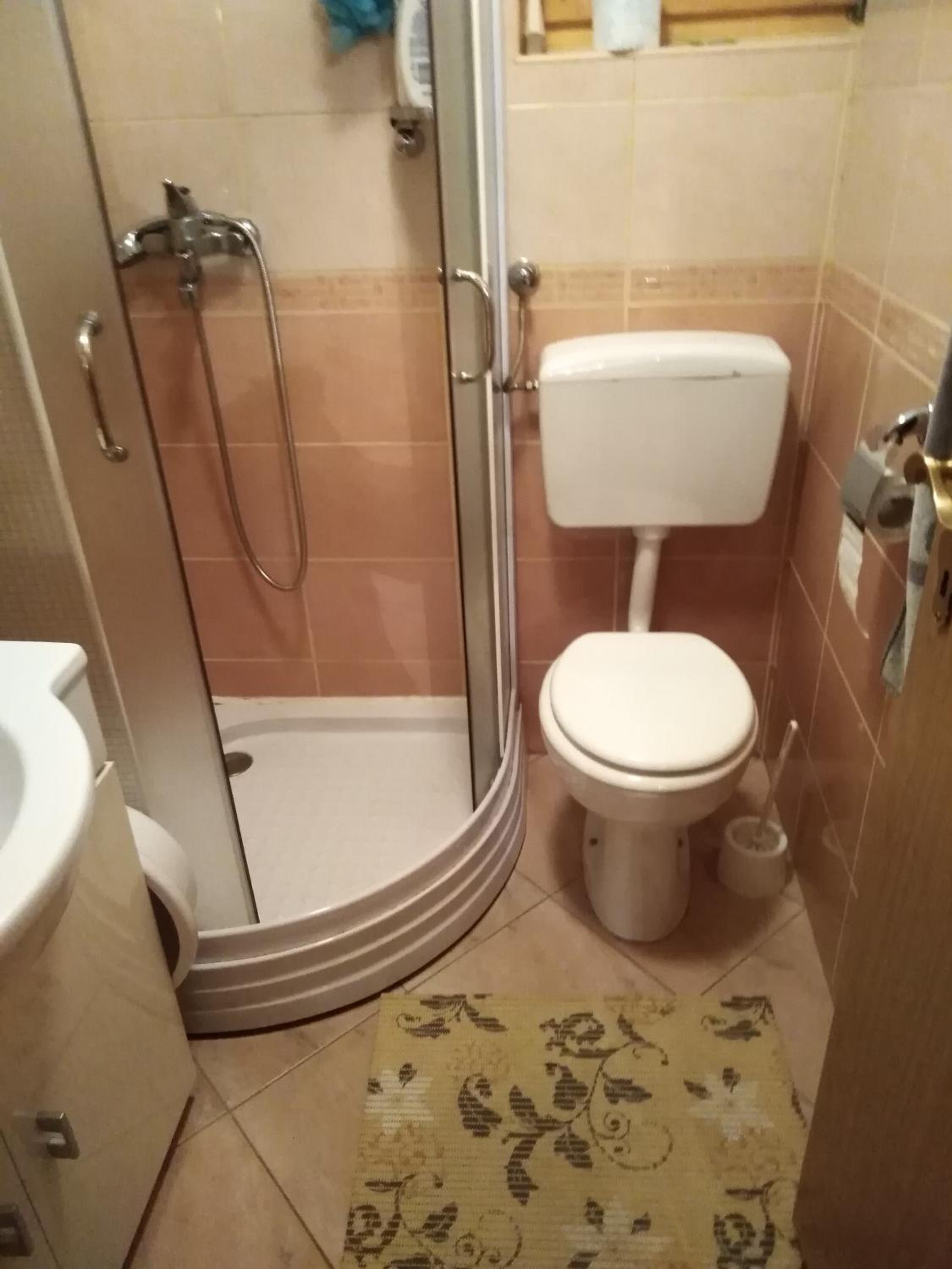 One-Bedroom House photo 2