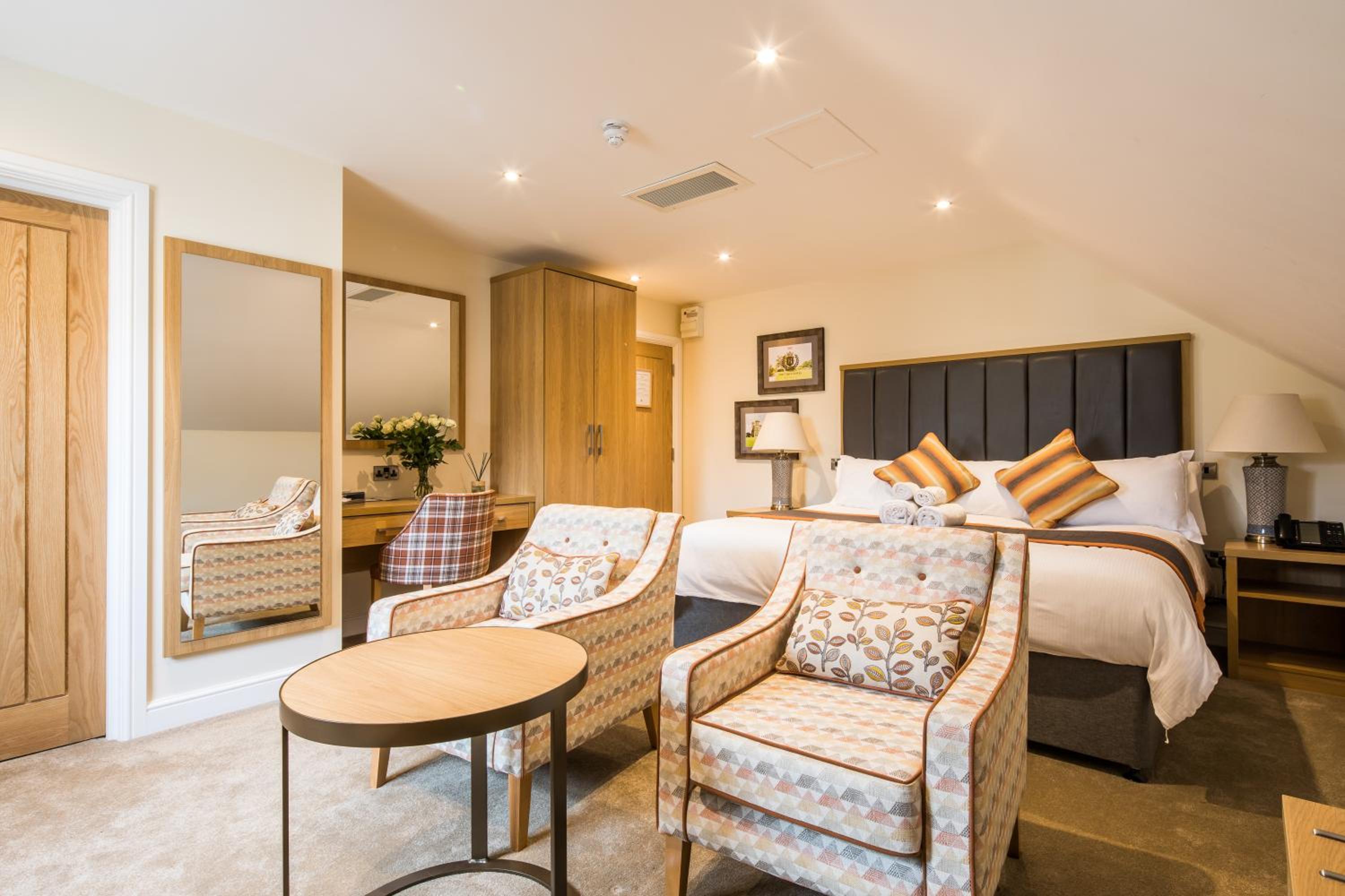 Superior Double or Twin Room - Photo 6