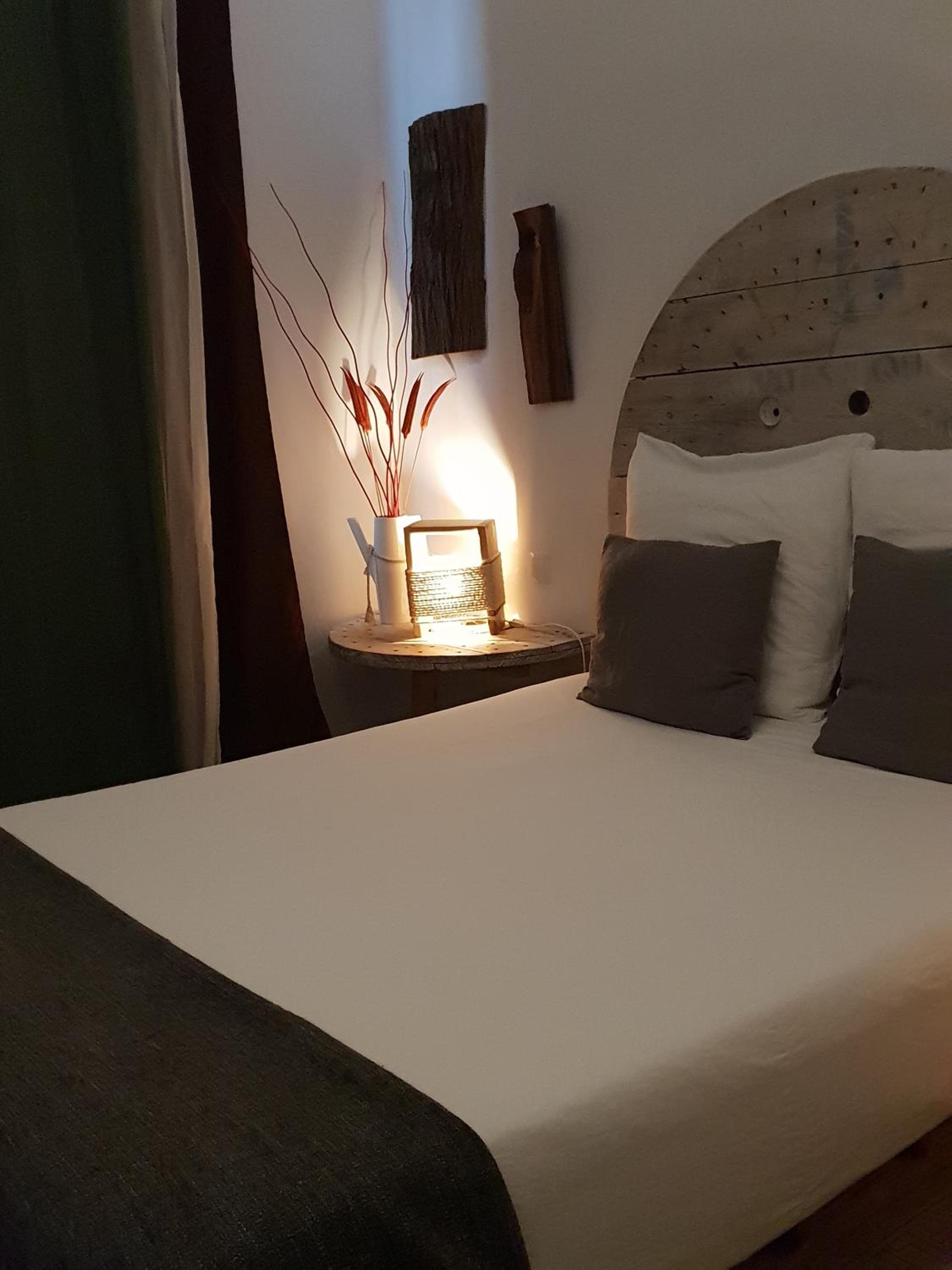 Habitación Doble con Baño Compartido
