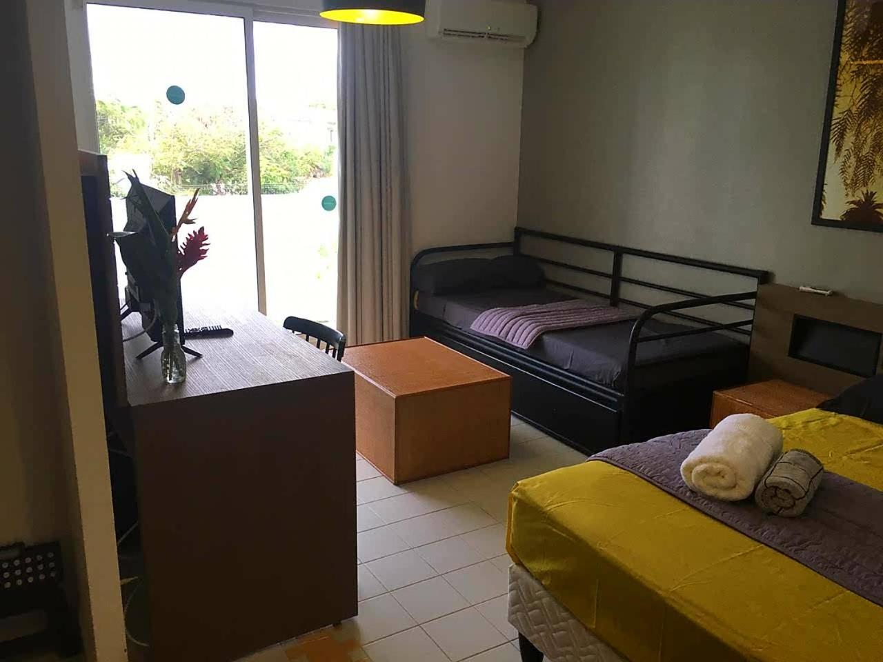 Studio Apartment with Sea View photo 3