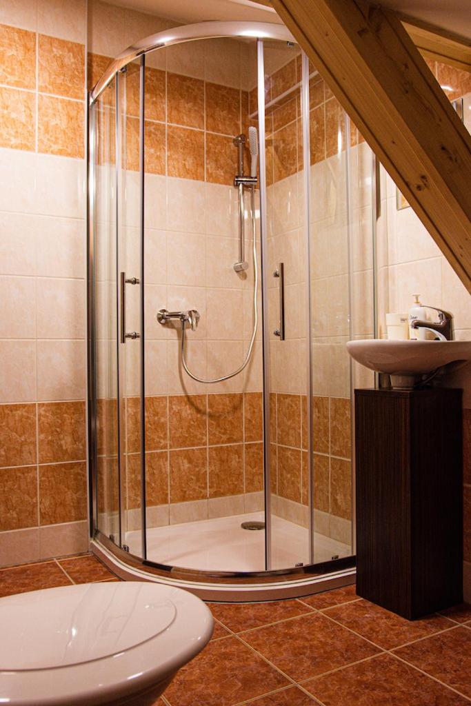 Double or Twin Room with Bathroom photo 3