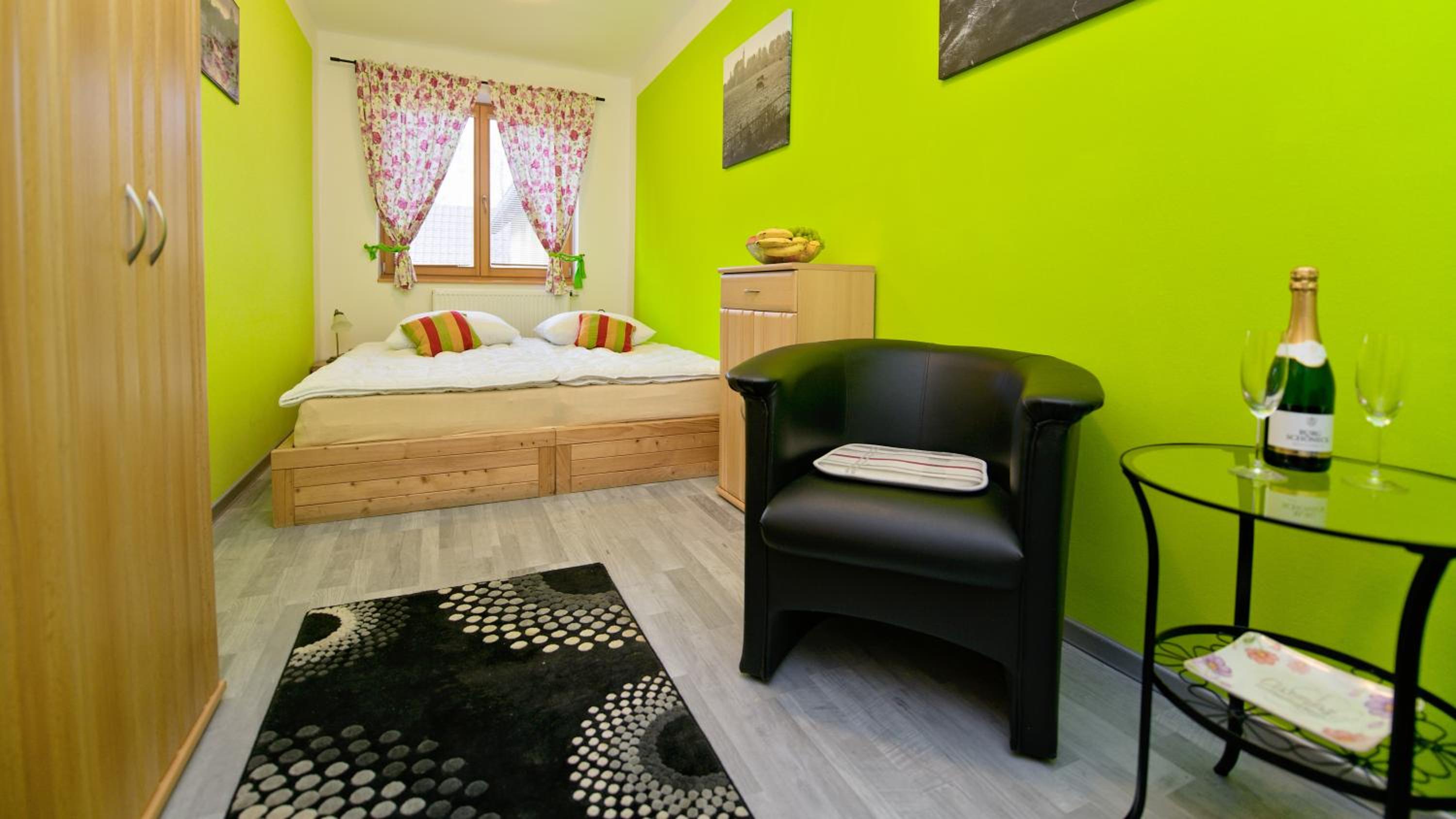 Standard Double Room photo 3