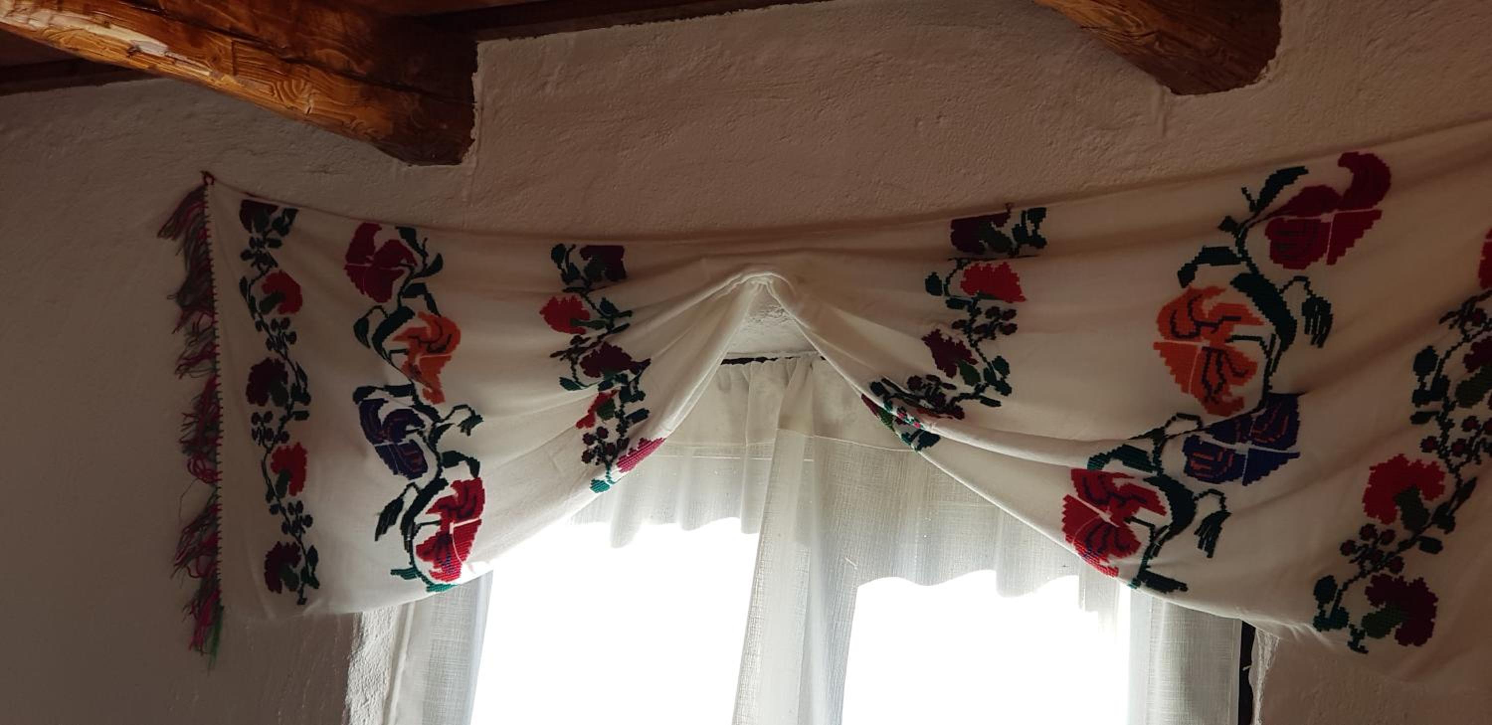 One-Bedroom Cottage - Photo 44