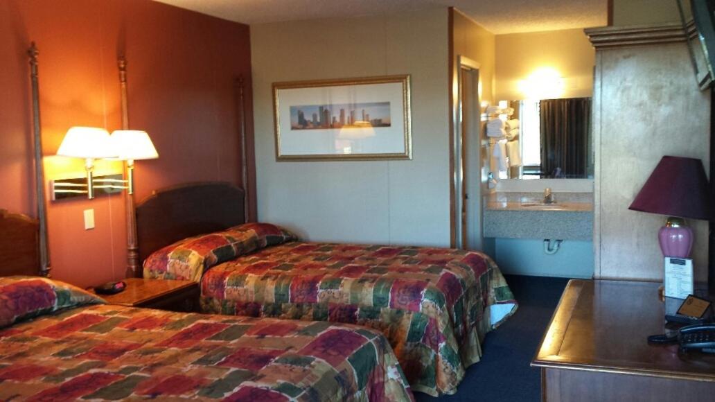 Double Room with Two Double Beds photo 1