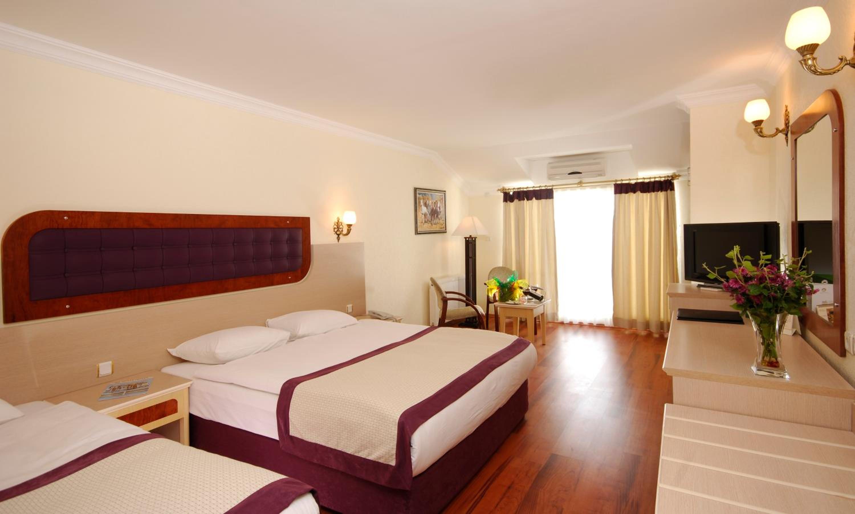 Executive Triple Room
