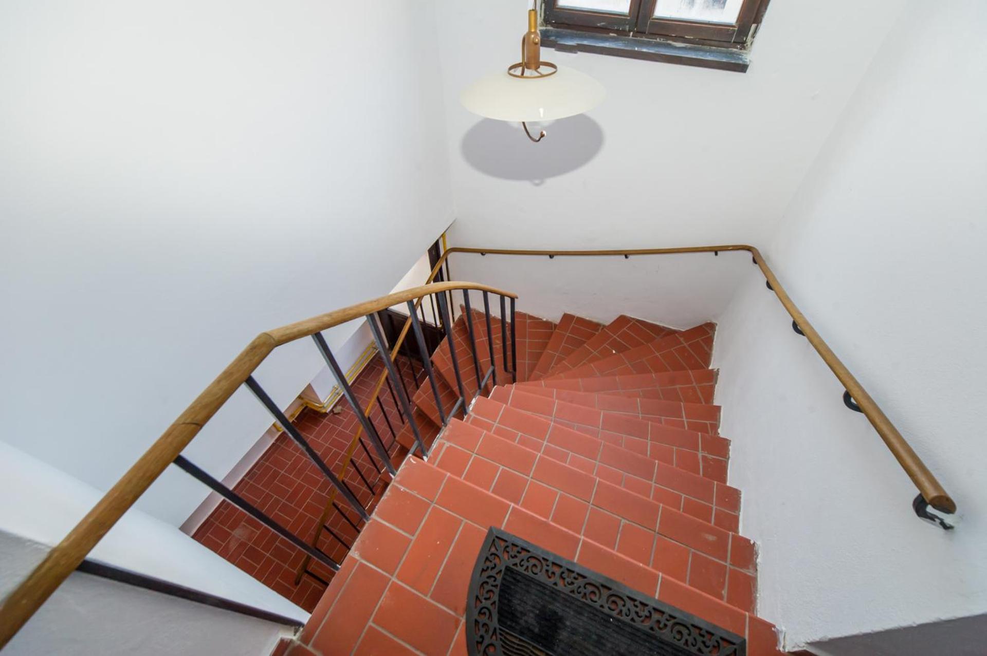 Apartment - Photo 3