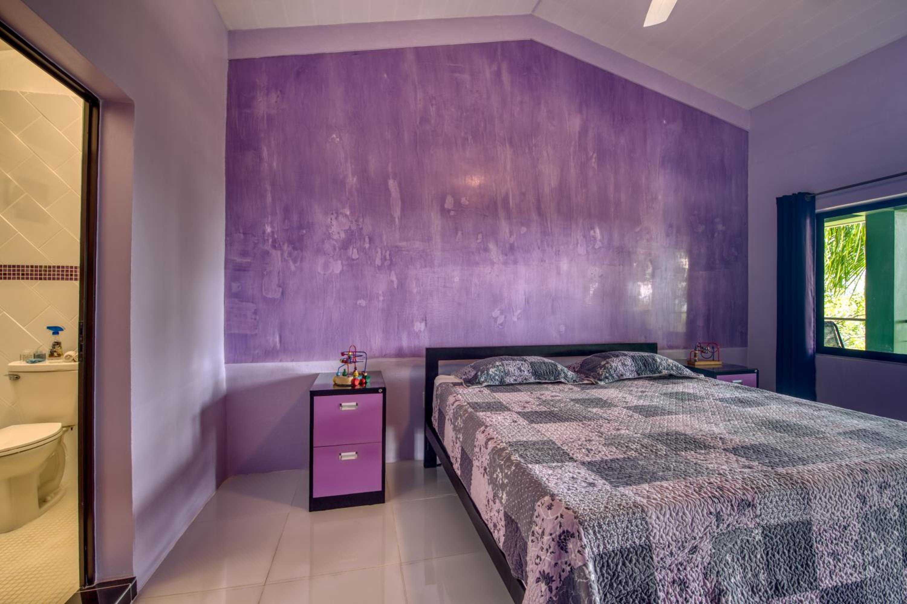 Deluxe King Room photo 2