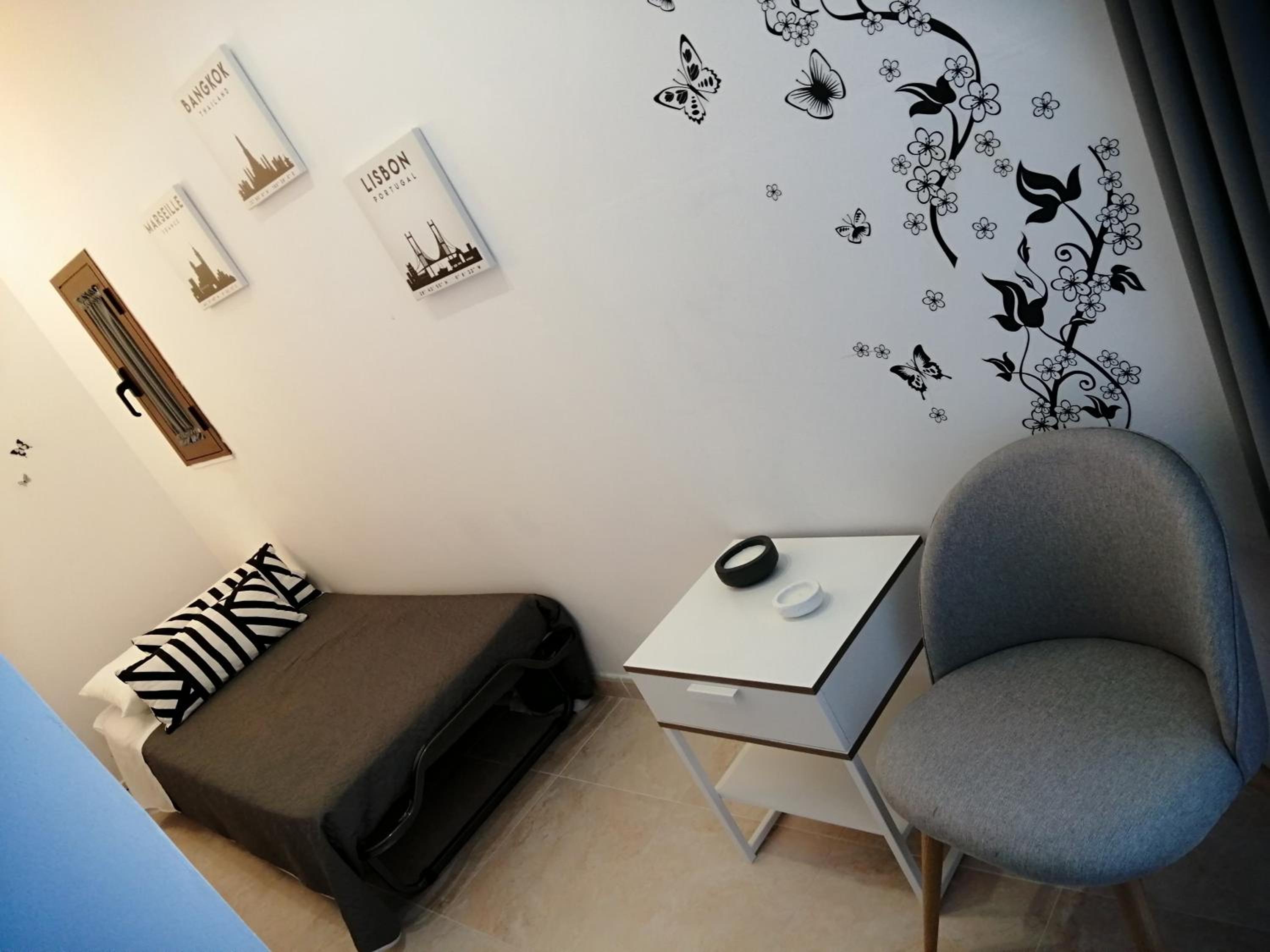 Deluxe Quadruple Room