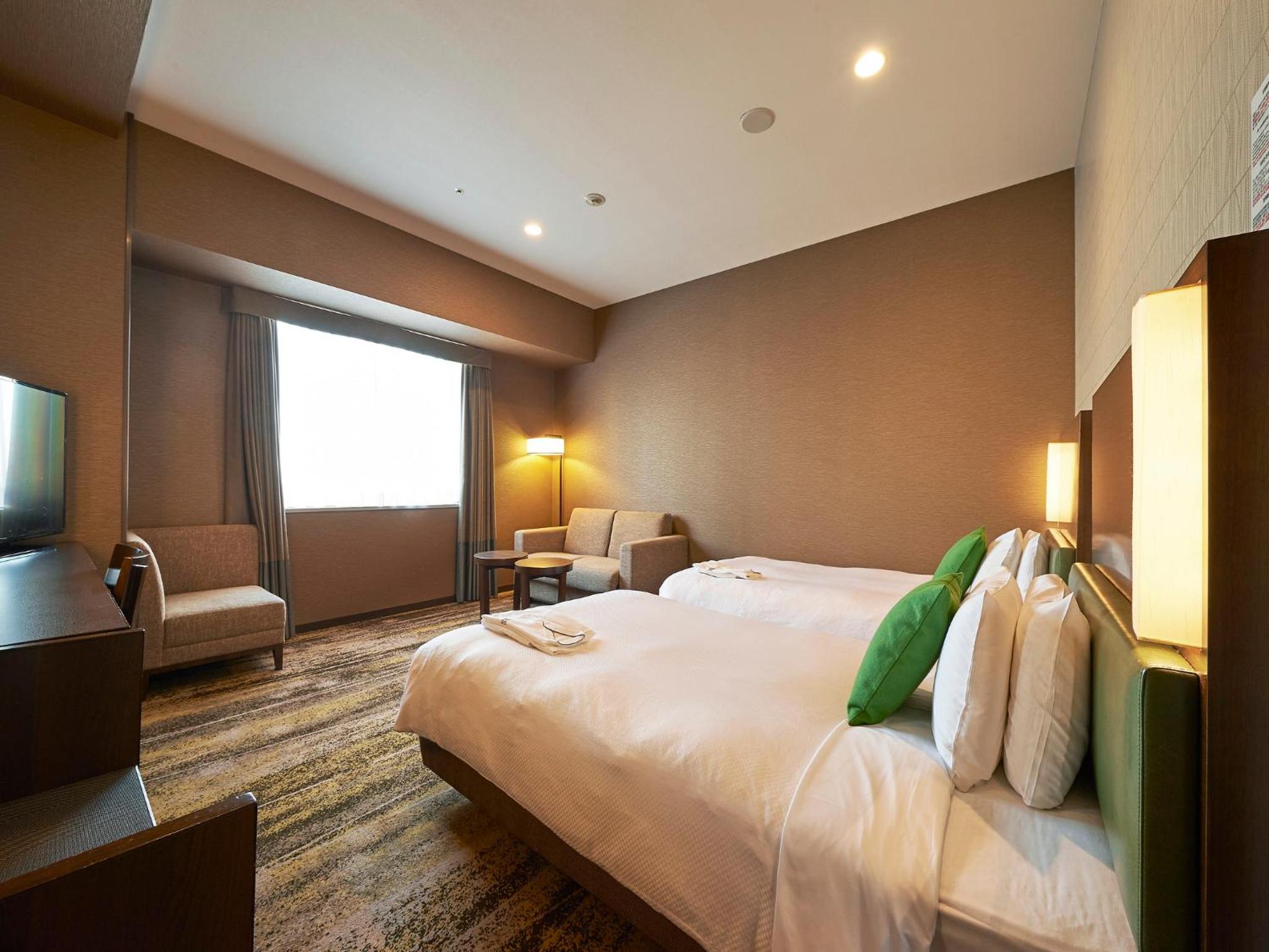Deluxe Twin Room - Non-Smoking - Photo 2