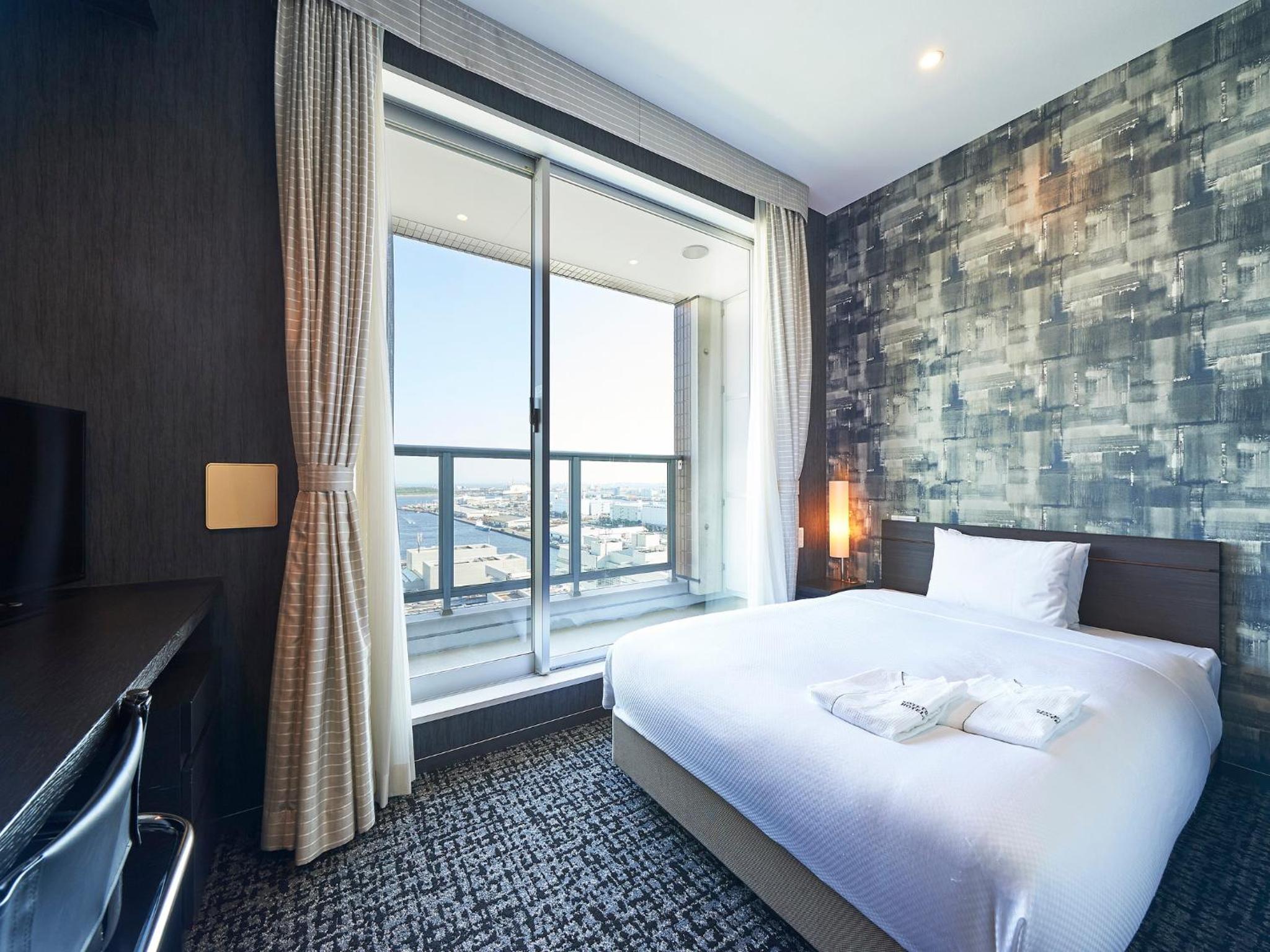 Premium Bay Side Double Room - Non-Smoking - Photo 4