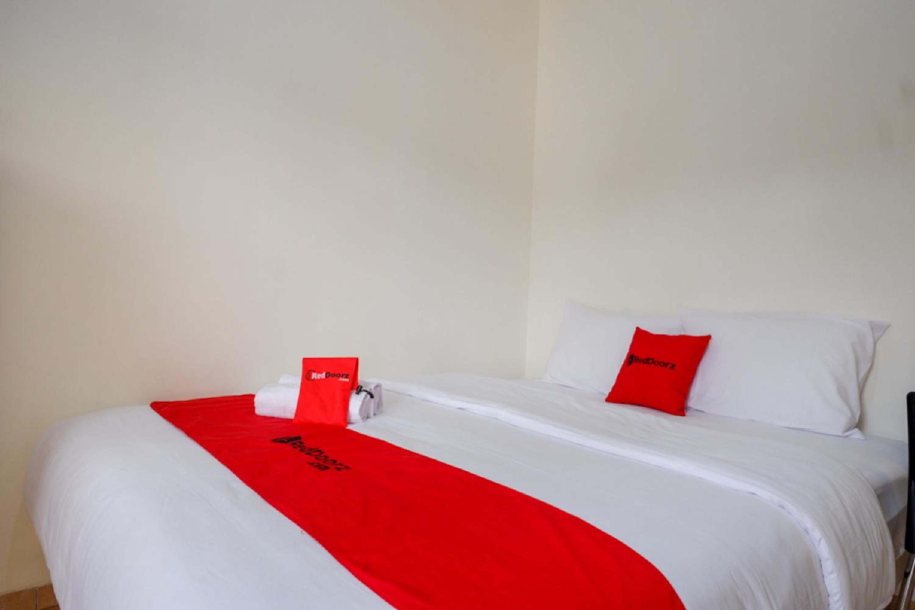 Double Room - Photo 3