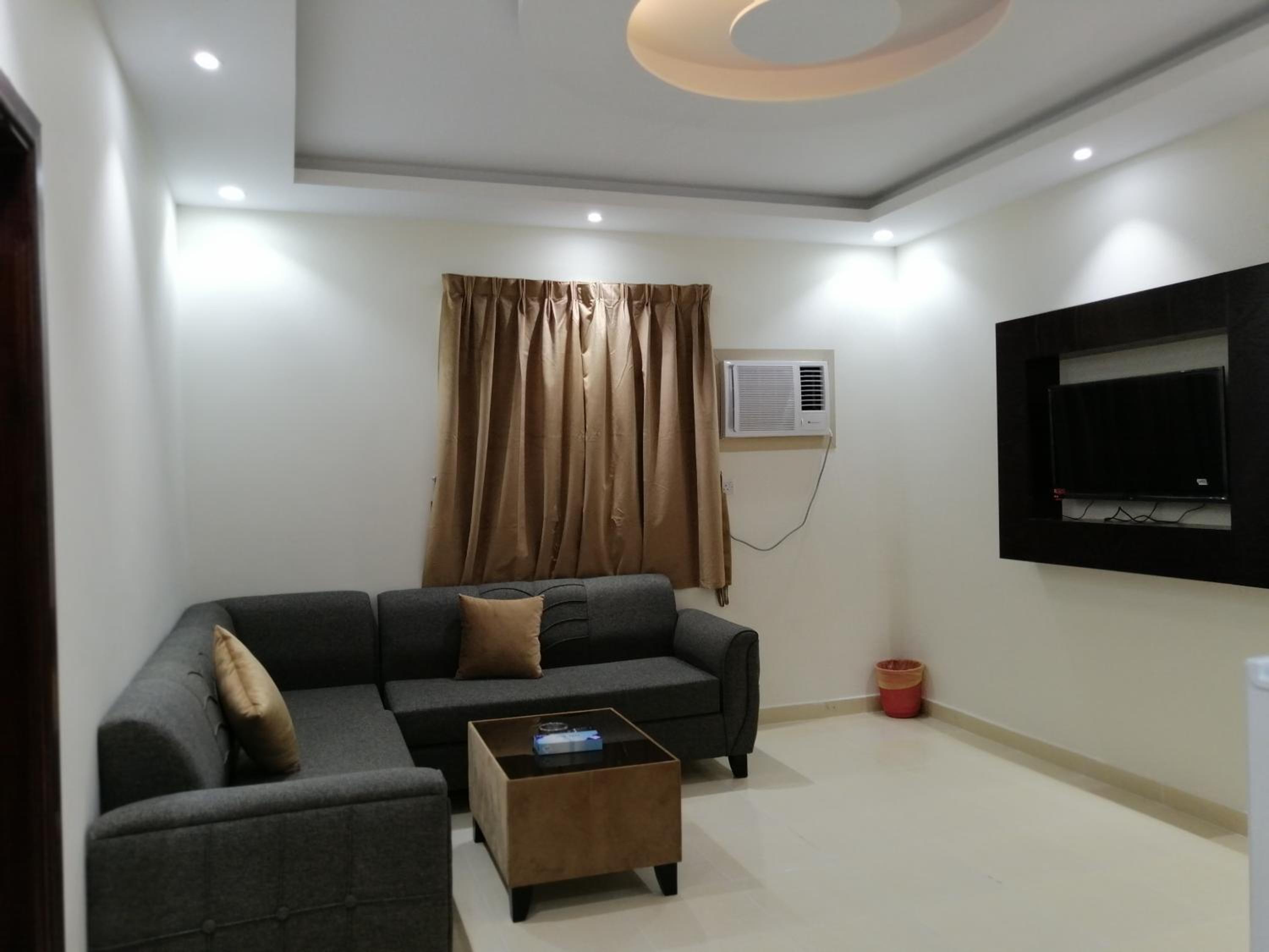 Deluxe Family Suite photo 1
