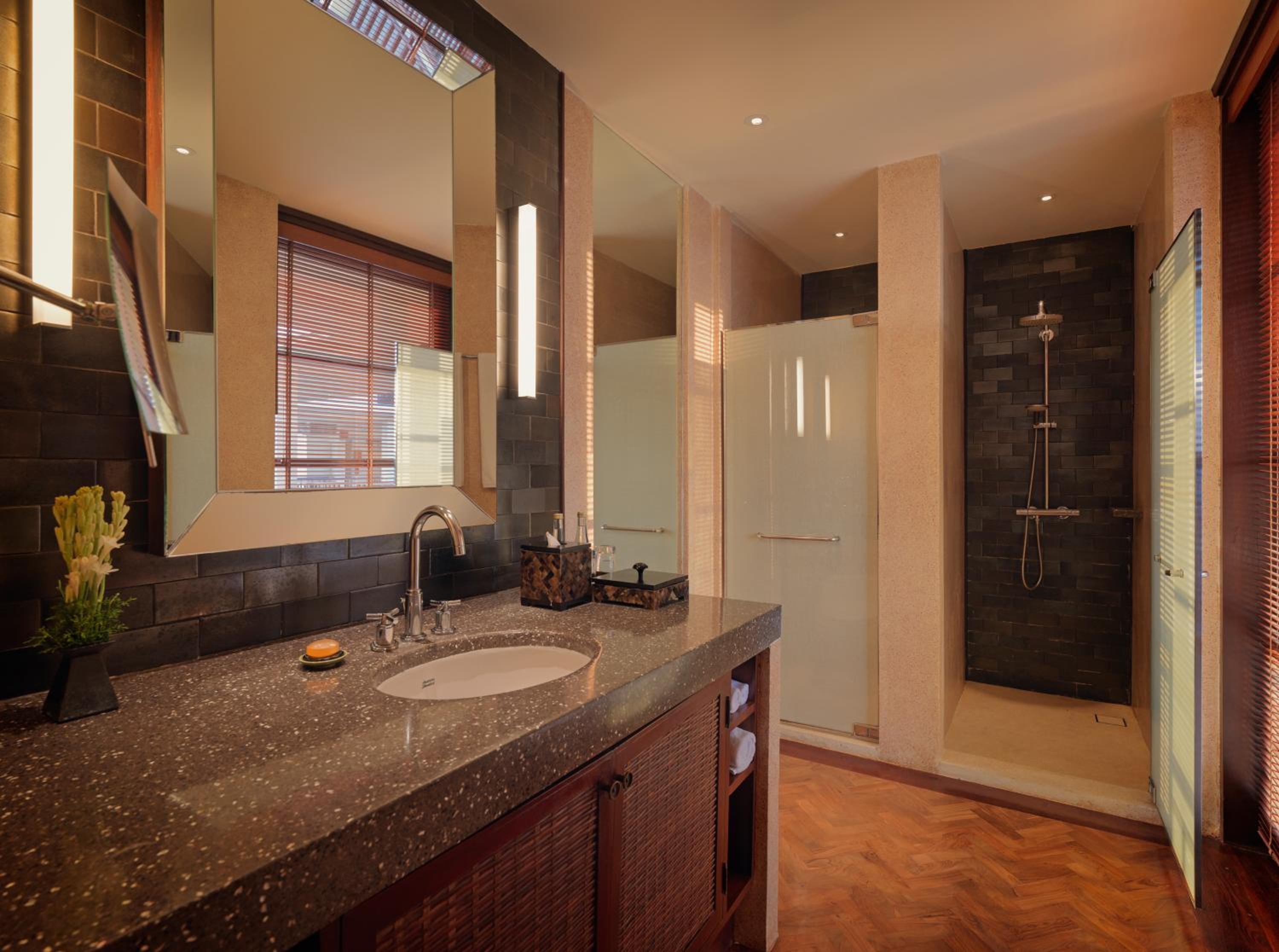 Two-Bedroom suite ocean view - Photo 8