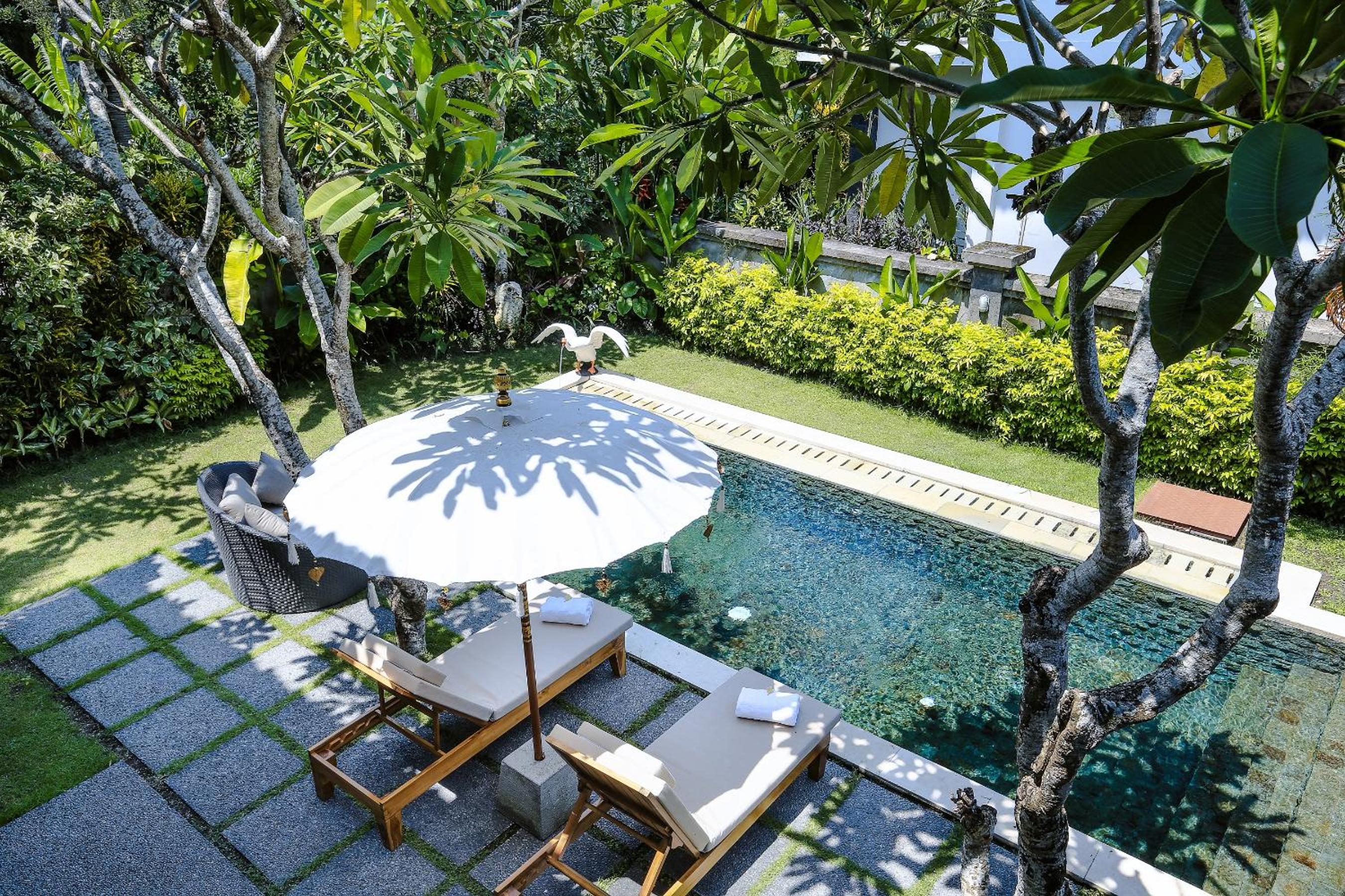 Villa with Private Pool - Photo 8