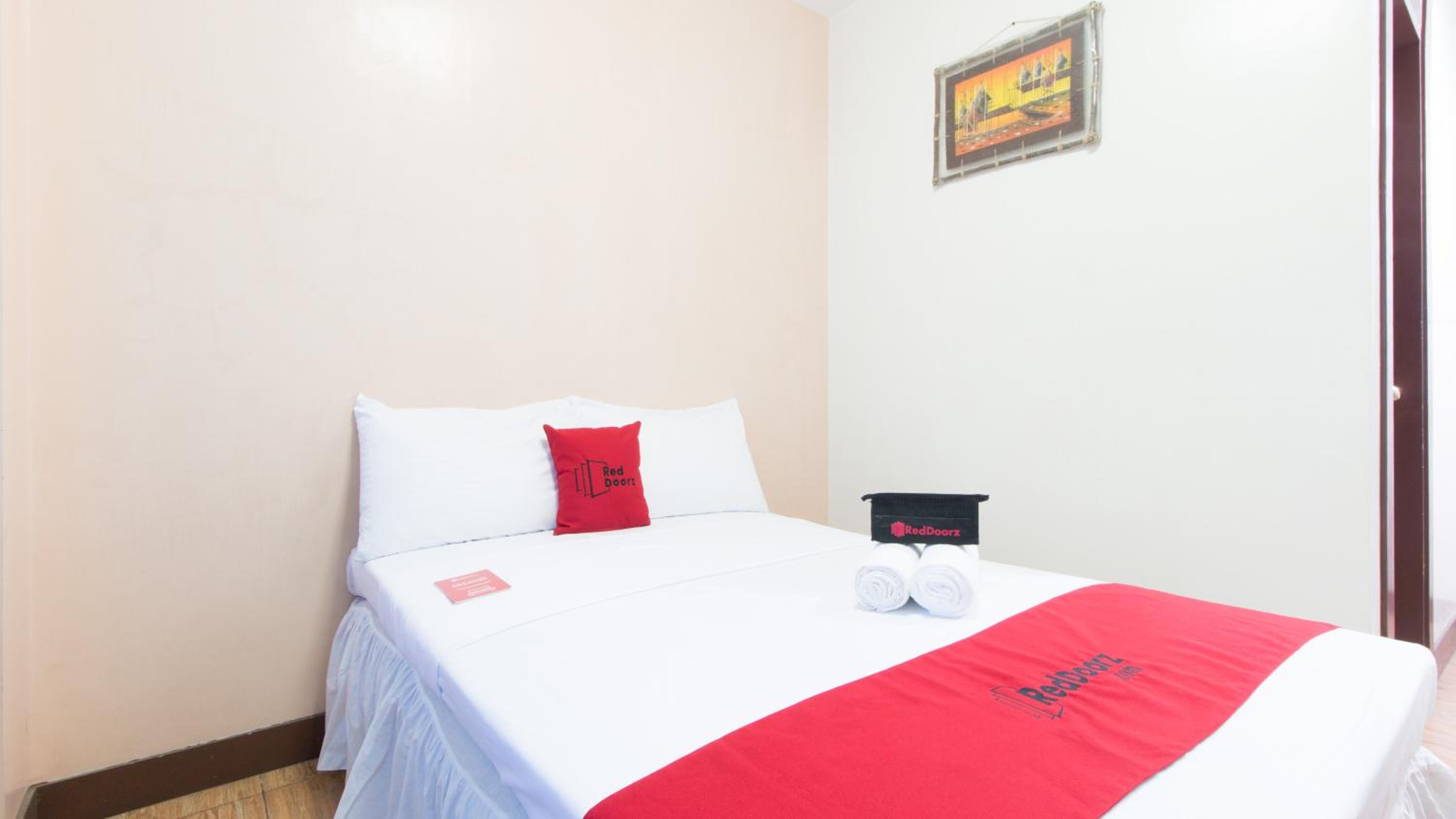 Double Room - Photo 5